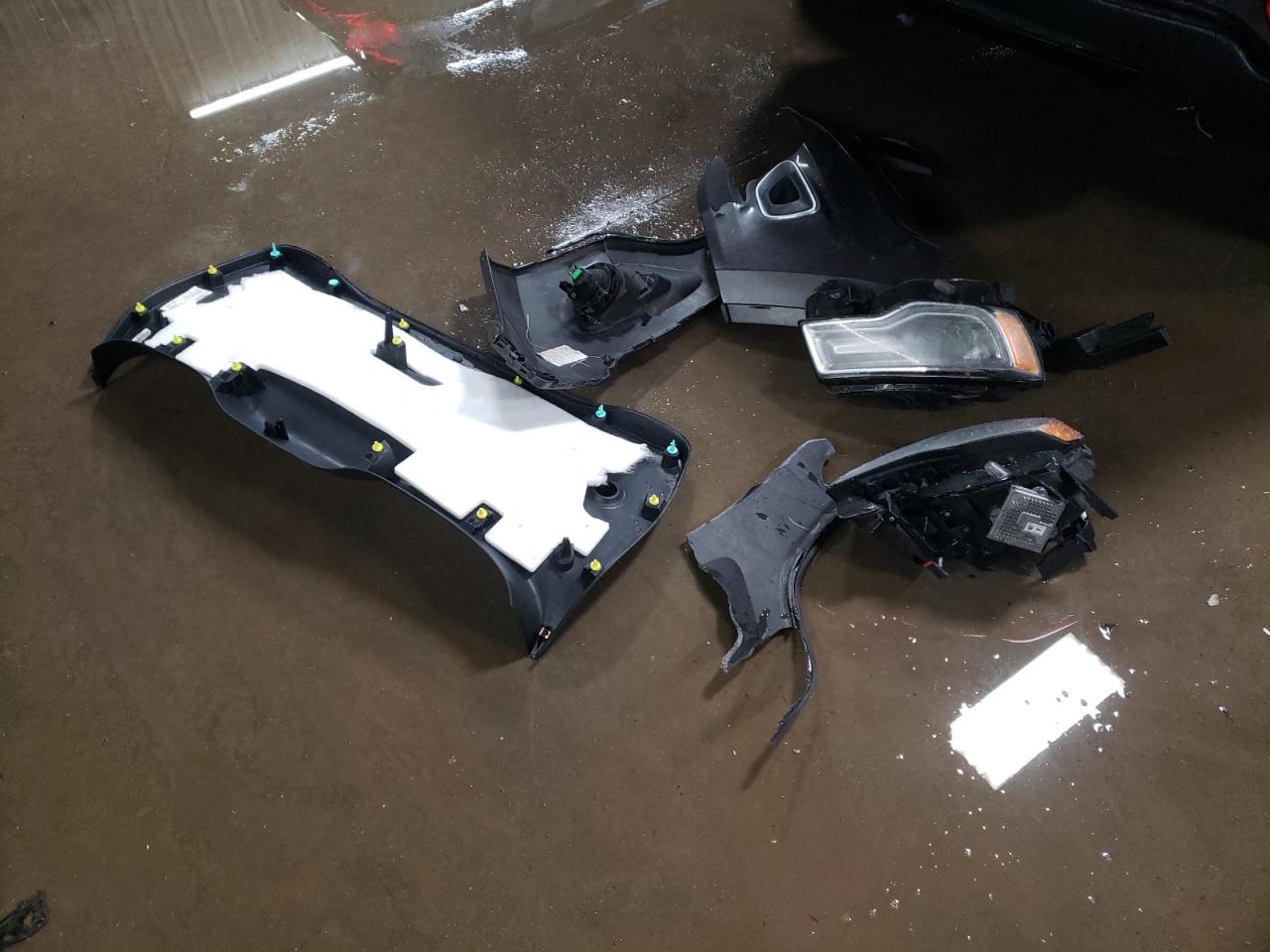 2015 Jeep Grand Cherokee VIN 1C4RJFBG5FC205399 Copart auction photo, front end damage thumbnail 12