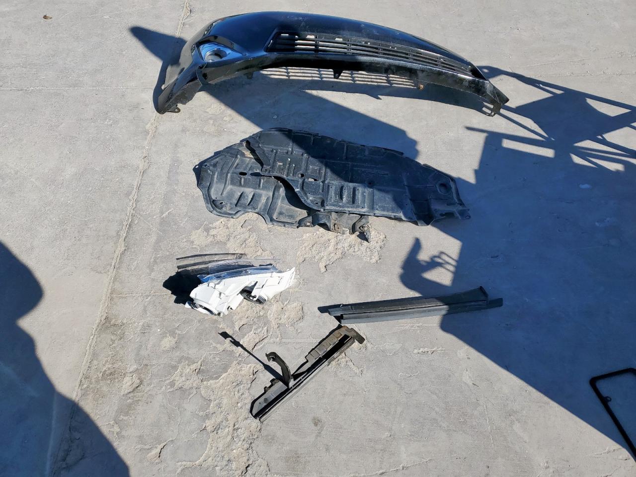 2012 Toyota Camry VIN 4T1BK1FK7CU020093 Copart auction photo, front end damage thumbnail 12