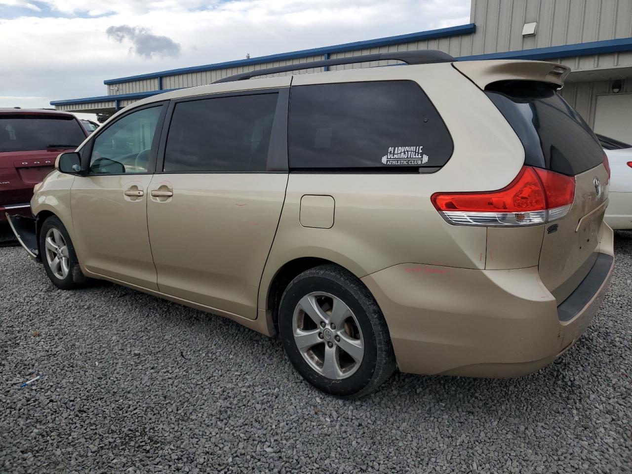 2014 Toyota Sienna VIN 5TDKK3DC6ES462513 Copart auction photo, front end damage thumbnail 2