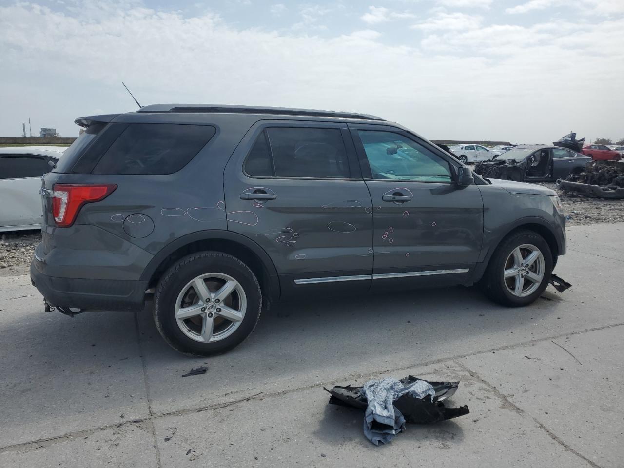 2018 Ford Explorer VIN 1FM5K7D80JGA76539 Copart auction photo, front end damage thumbnail 3