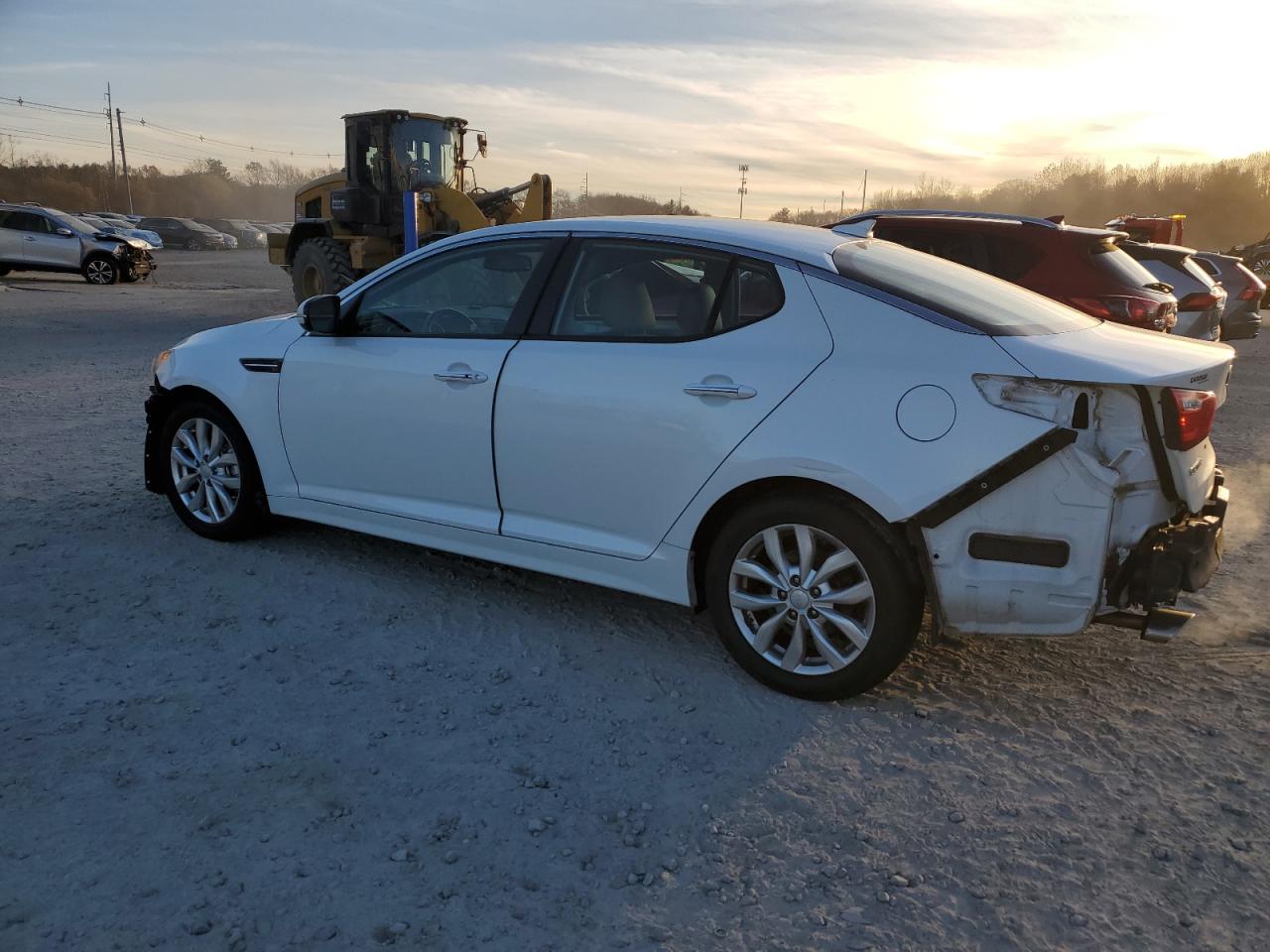 2015 KIA Optima VIN 5XXGN4A75FG511472 Copart auction photo, front end / side damage thumbnail 2