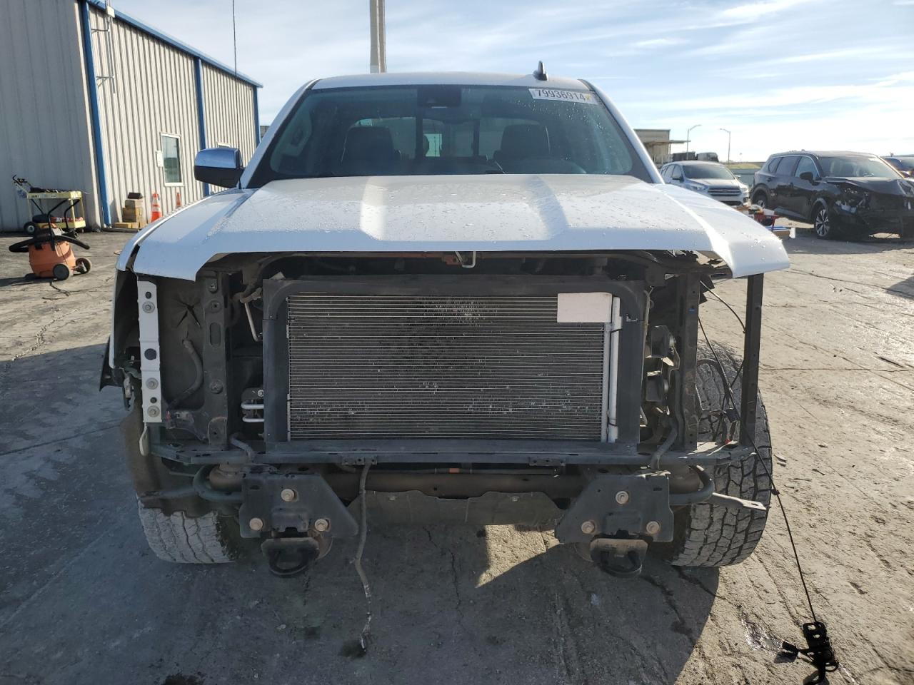 2017 GMC Sierra VIN 3GTU2NEC3HG447408 Copart auction photo, stripped / minor dent/scratches damage thumbnail 5
