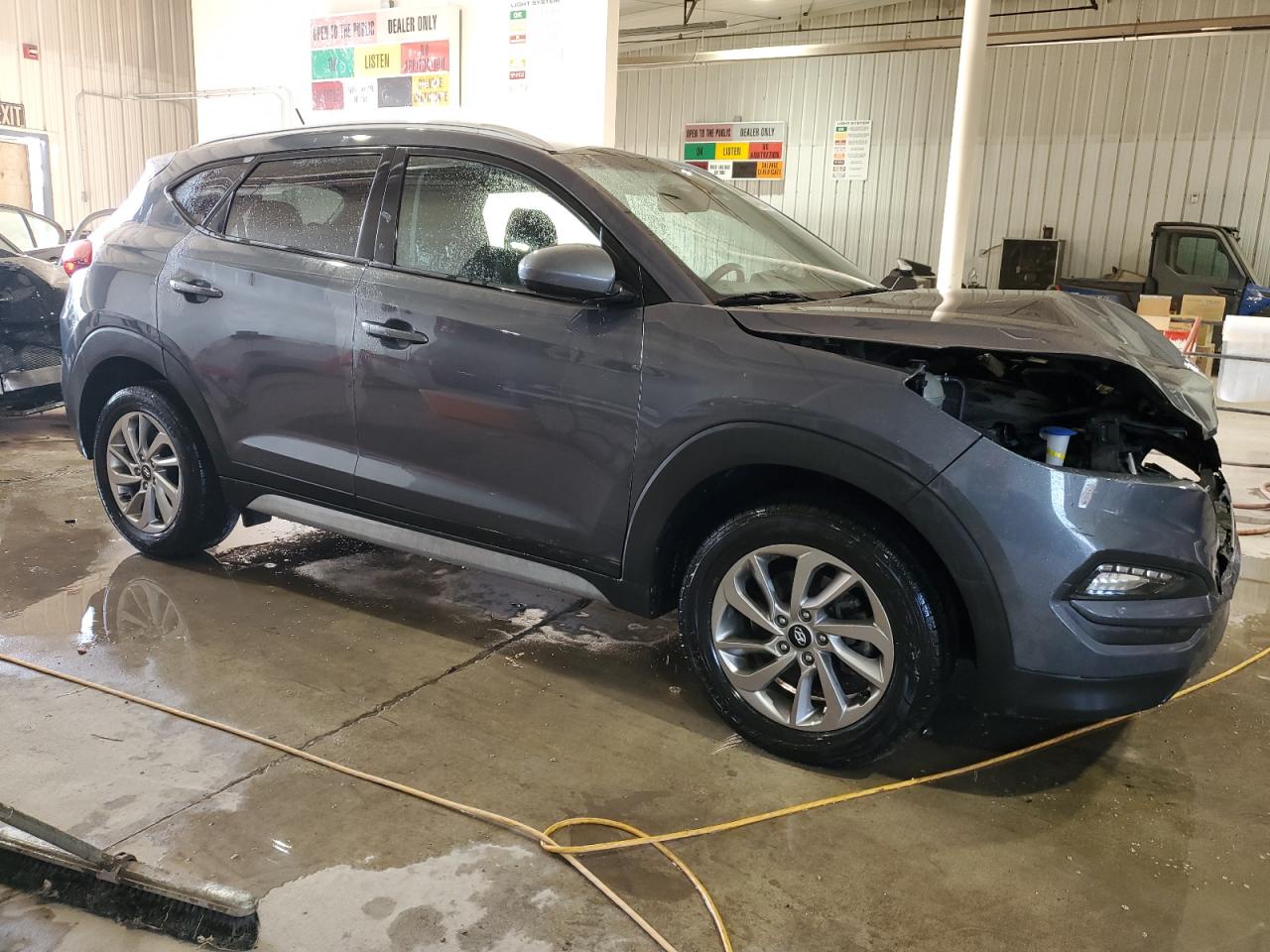 2017 Hyundai Tucson VIN KM8J3CA43HU531501 Copart auction photo, front end damage thumbnail 4