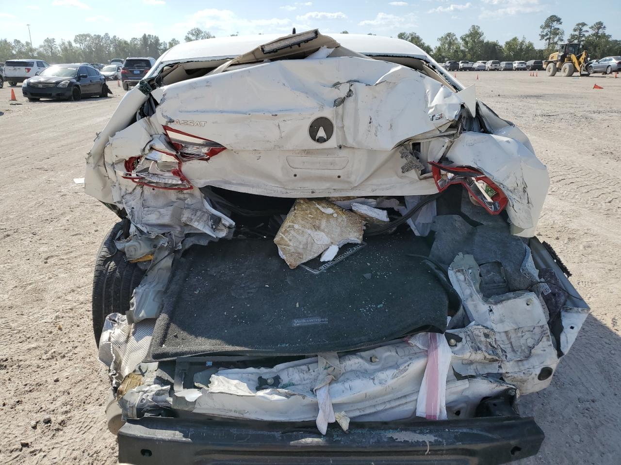 2015 Volkswagen Passat VIN 1VWAS7A32FC112478 Copart auction photo, rear end damage thumbnail 6