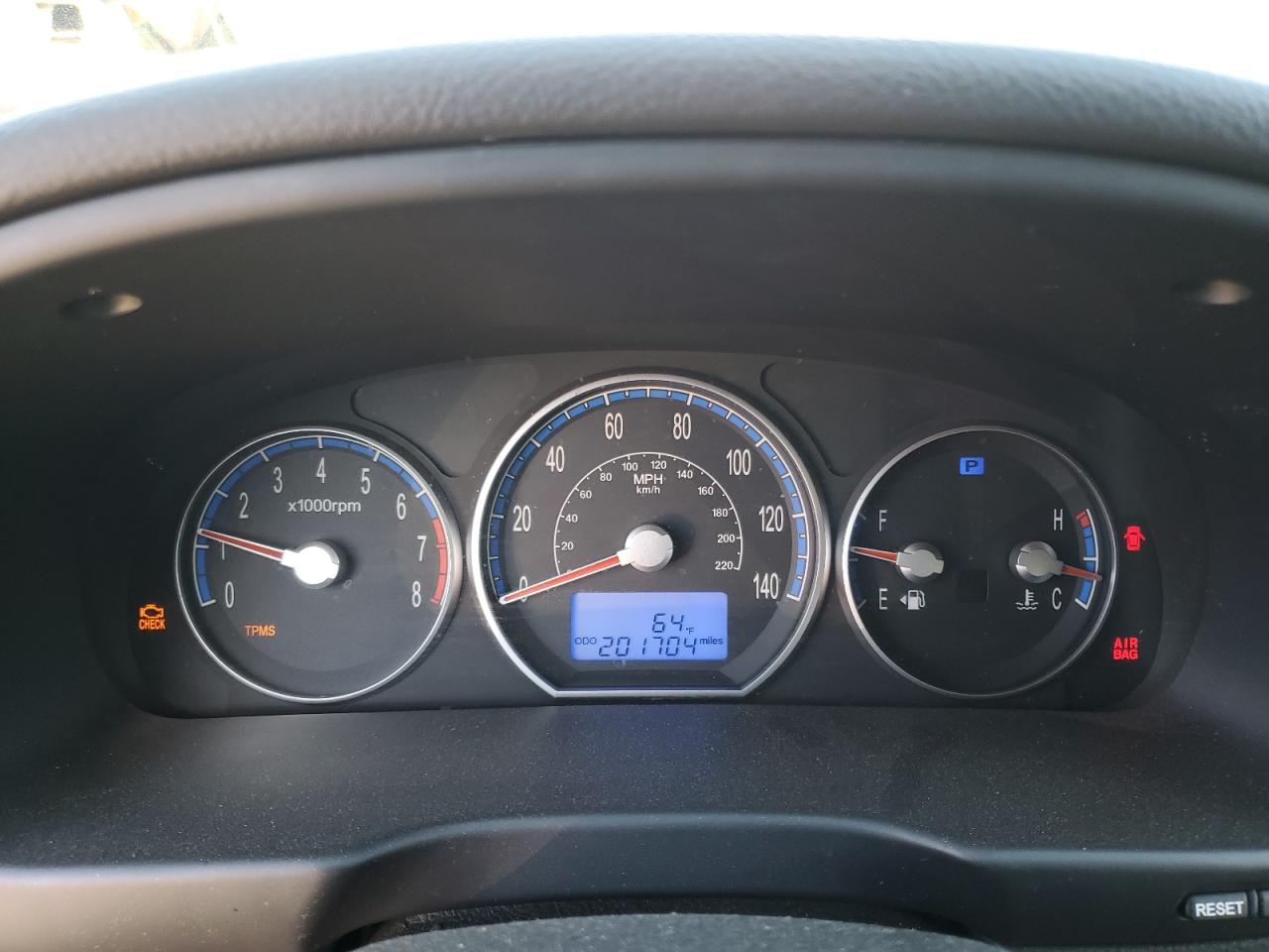 2009 Hyundai Santa Fe VIN 5NMSG13D89H245358 Copart auction photo, minor dent/scratches damage thumbnail 9