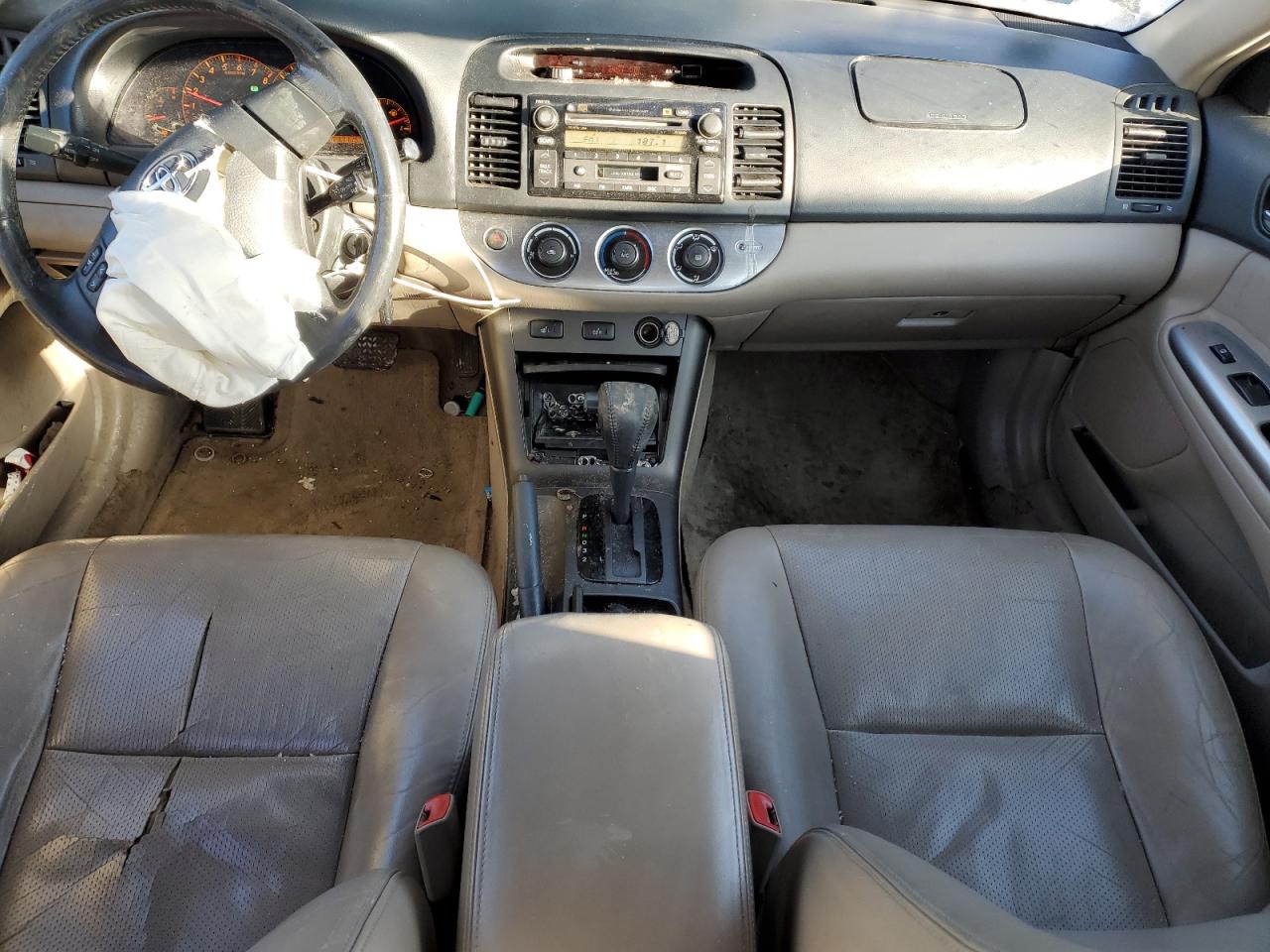 2005 Toyota Camry VIN 4T1BA30K05U506660 Copart auction photo, front end damage thumbnail 8