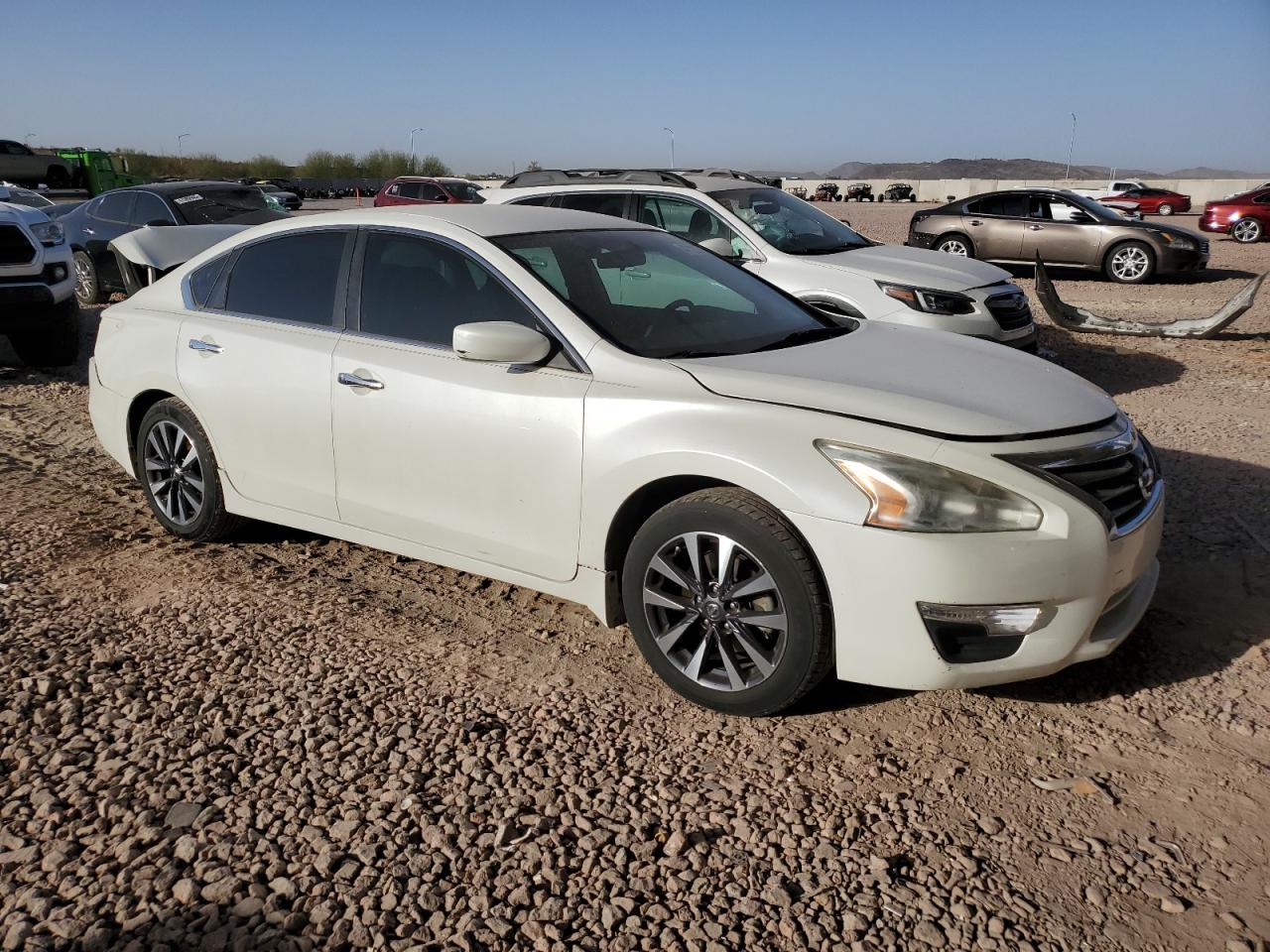 2015 Nissan Altima VIN 1N4AL3AP4FC484003 Copart auction photo, rear end damage thumbnail 4