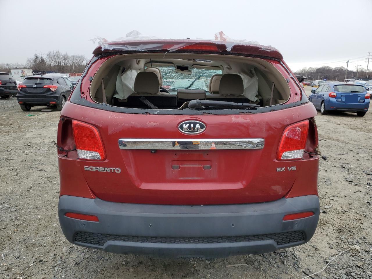 2011 KIA Sorento VIN 5XYKUDA21BG026074 Copart auction photo, rollover / minor dent/scratches damage thumbnail 6
