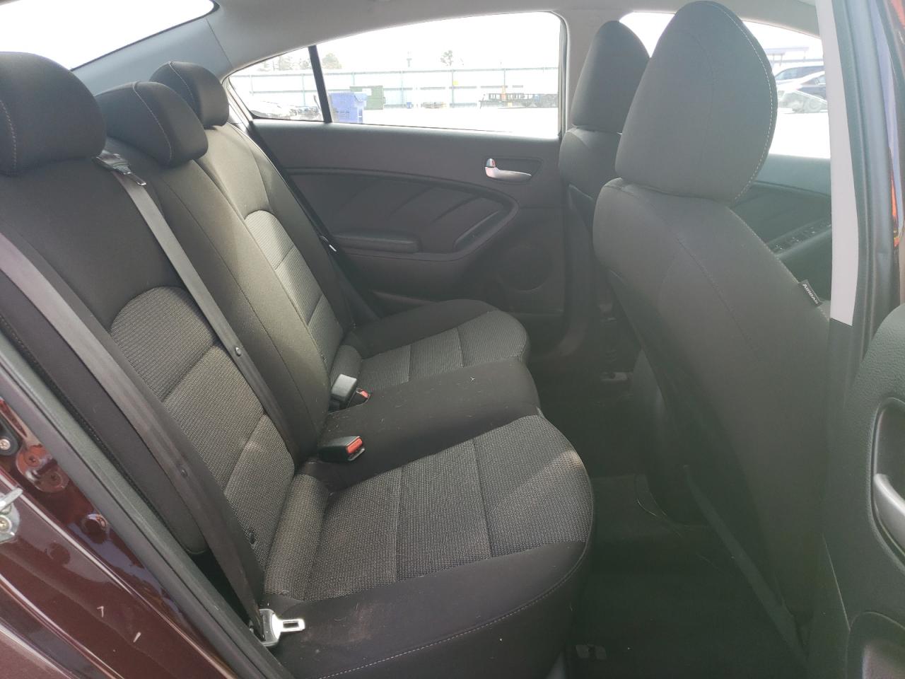 2018 KIA Forte VIN 3KPFK4A76JE201062 Copart auction photo, front end damage thumbnail 11