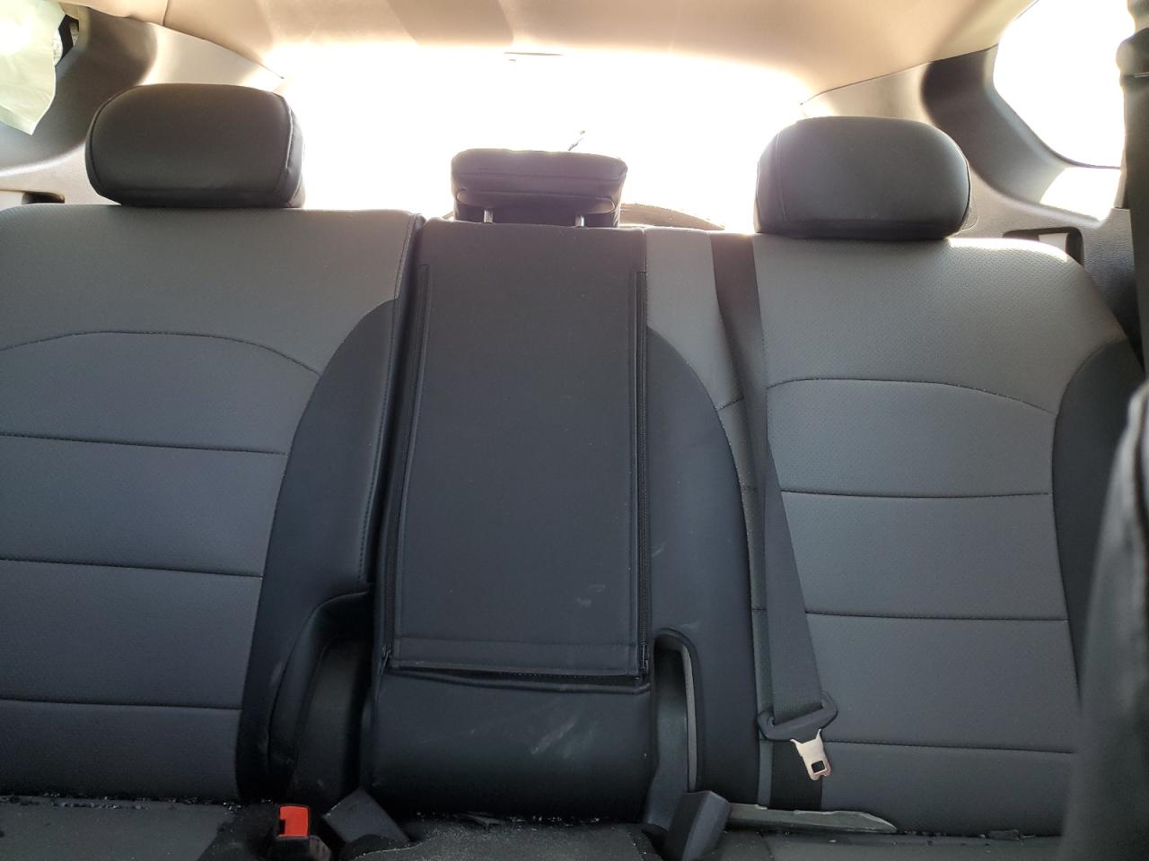 2019 Hyundai Santa Fe VIN 5NMS33AD1KH022269 Copart auction photo, rear end damage thumbnail 10