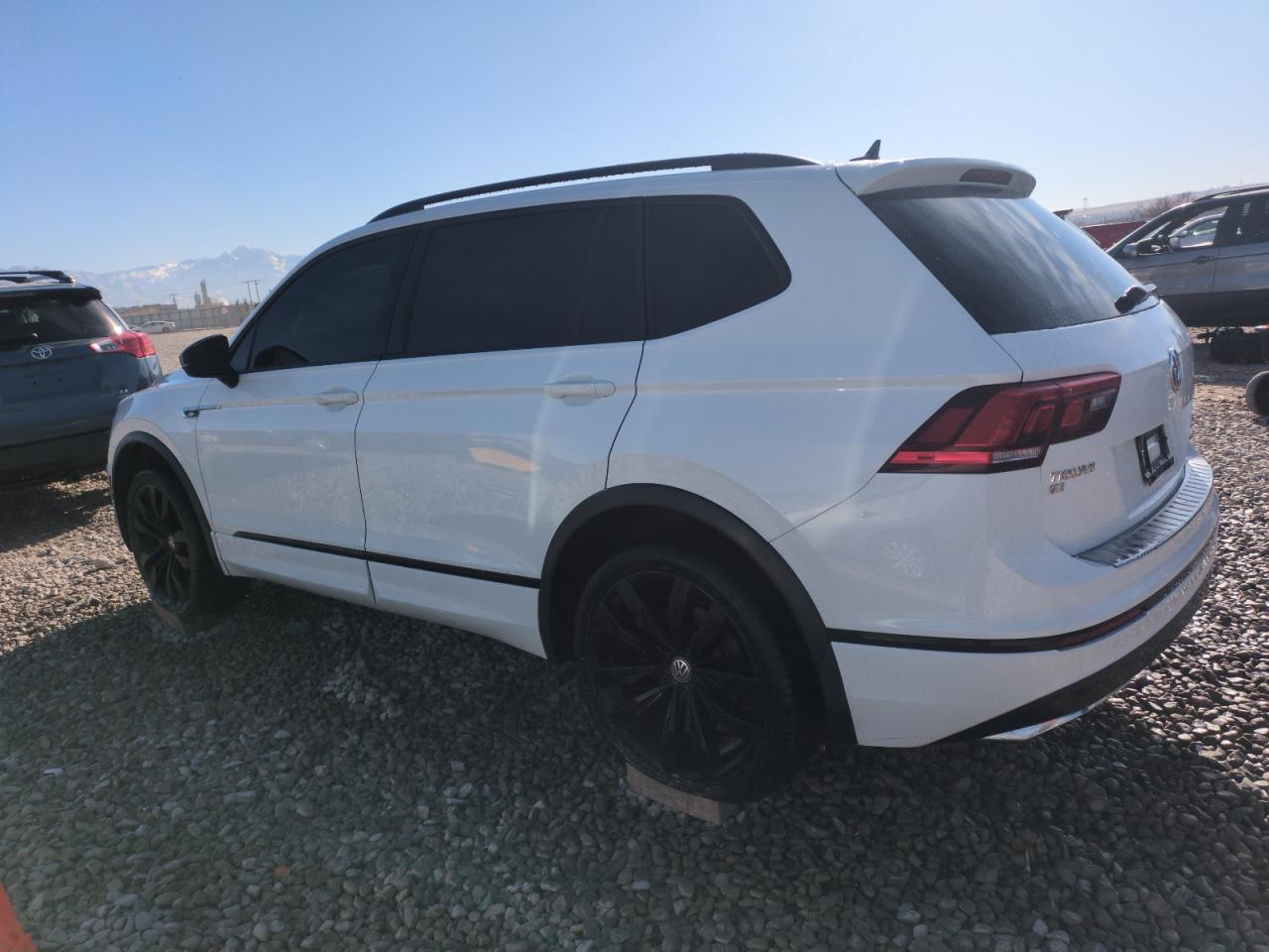 2021 Volkswagen Tiguan VIN 3VV2B7AX9MM122870 Copart auction photo, side damage thumbnail 2
