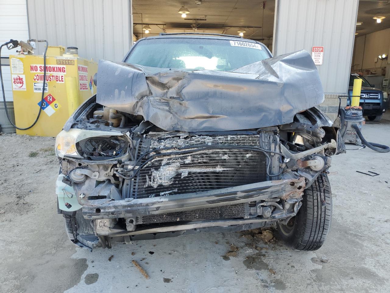 2005 Ford Escape VIN 1FMYU02Z95KE33164 Copart auction photo, front end / mechanical damage thumbnail 5