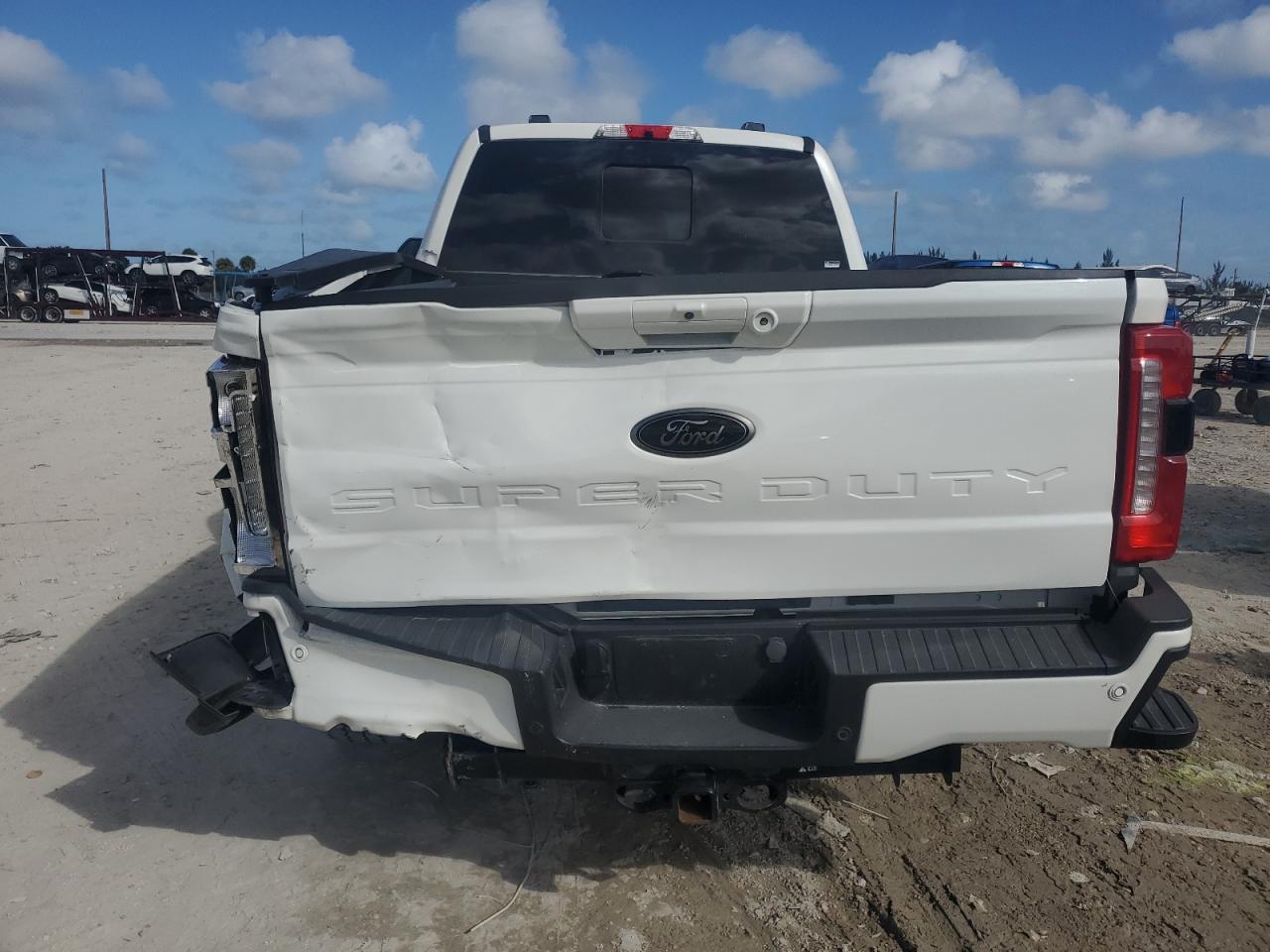 2023 Ford F350 VIN 1FT8W3BM5PED32077 Copart auction photo, rear end / minor dent/scratches damage thumbnail 6