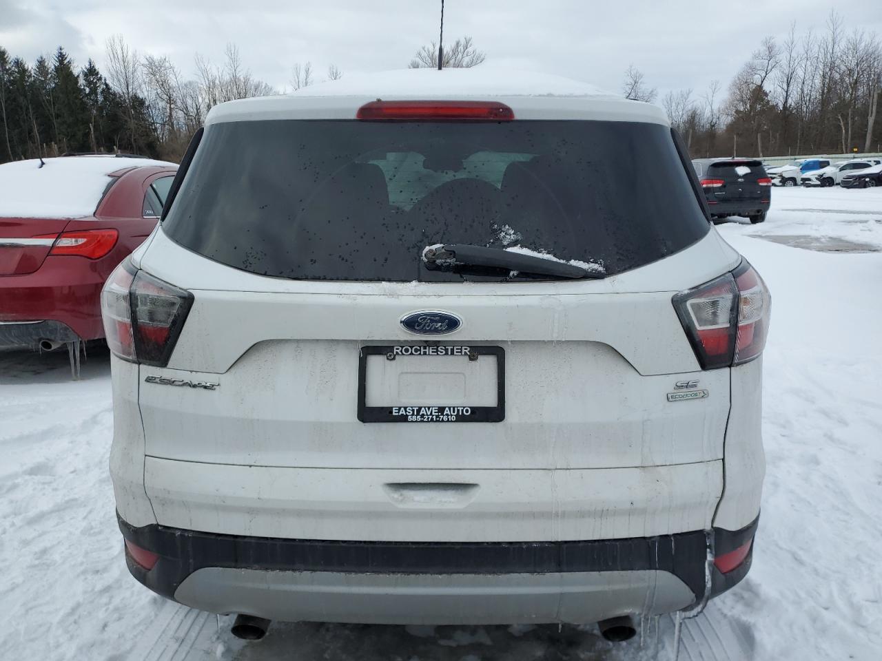 2017 Ford Escape VIN 1FMCU0GD0HUB19693 Copart auction photo, front end / minor dent/scratches damage thumbnail 6