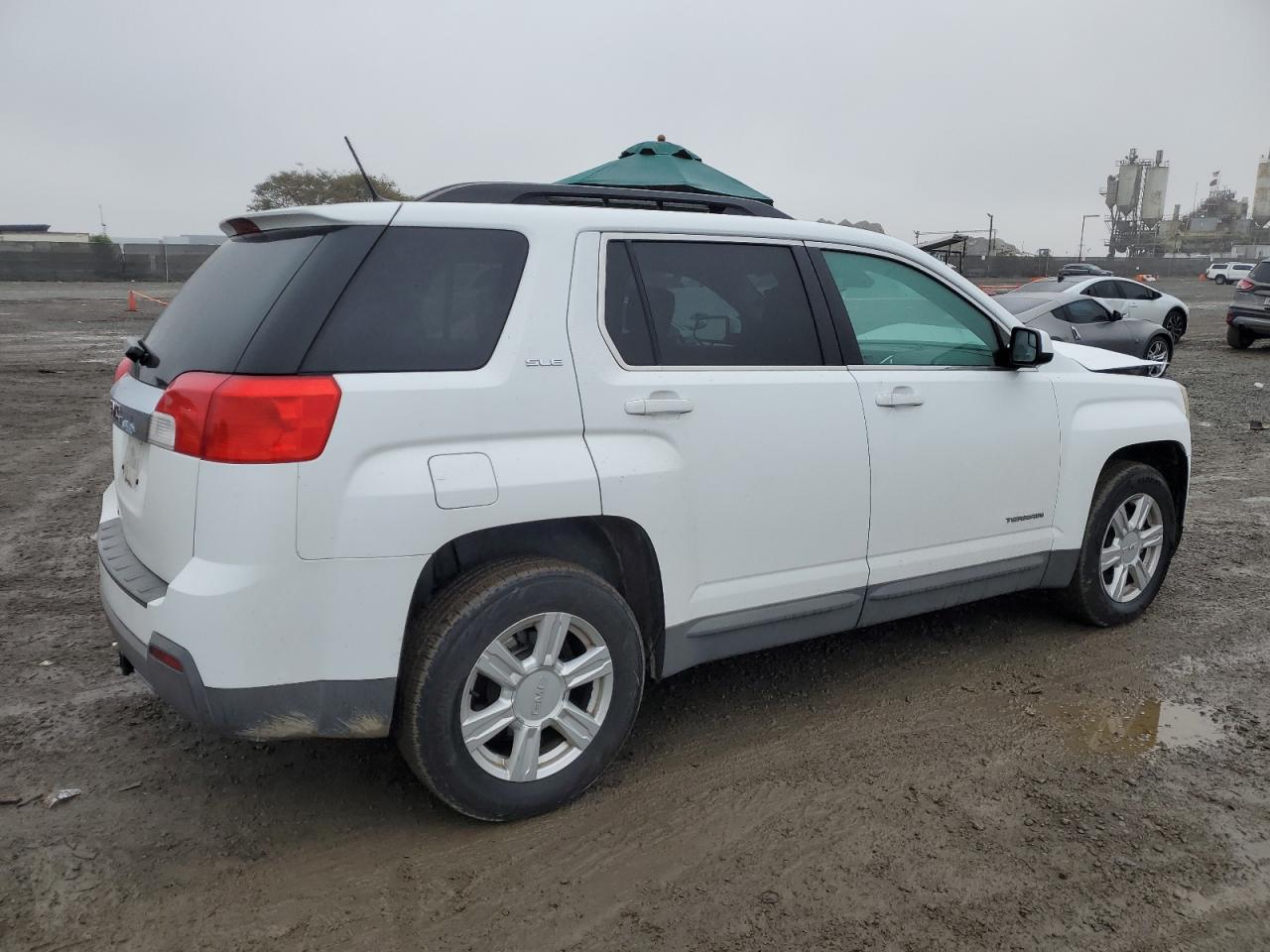 2014 GMC Terrain VIN 2GKALREK2E6379063 Copart auction photo, front end damage thumbnail 3