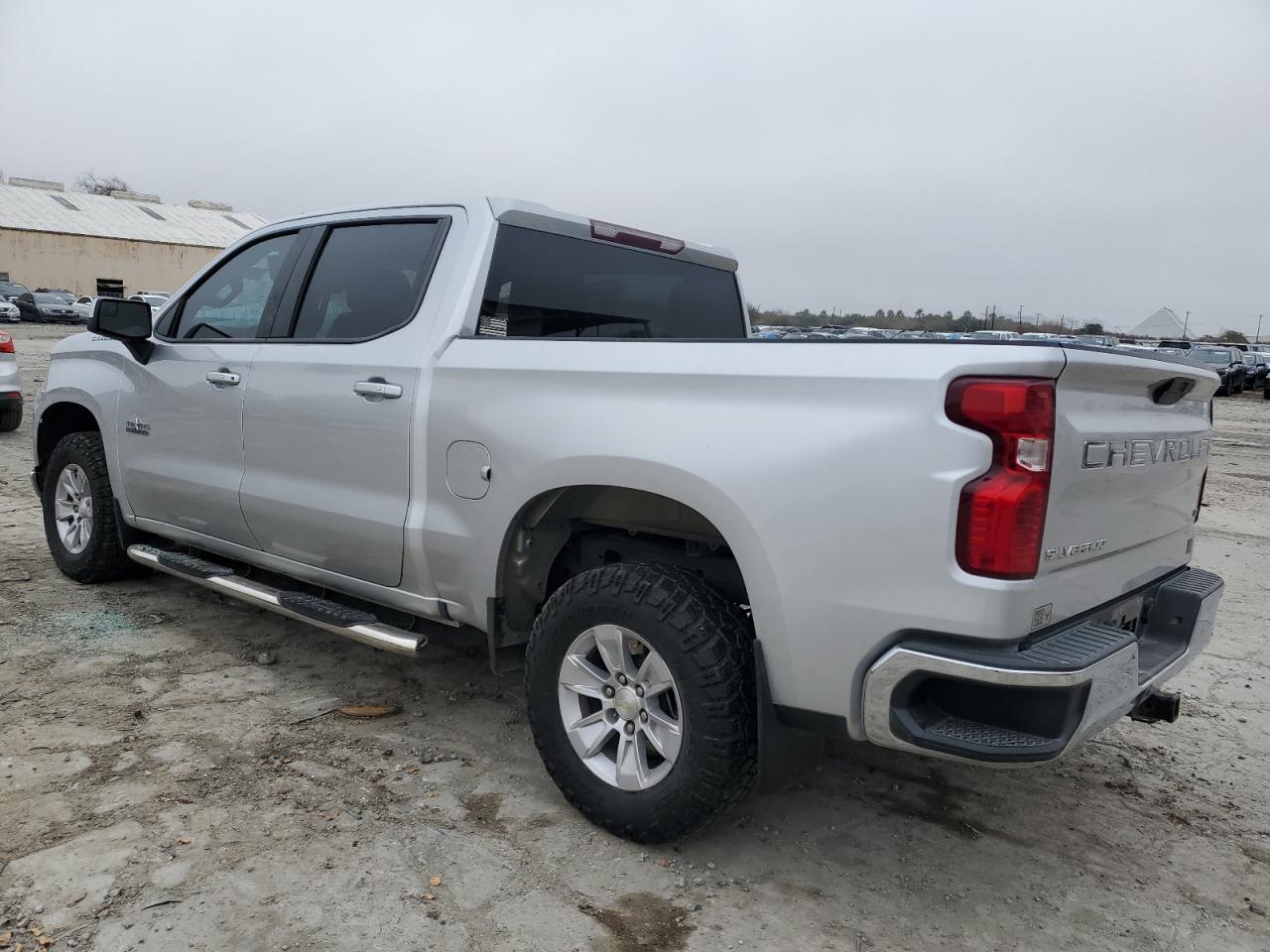 2019 Chevrolet Silverado VIN 3GCPWCED0KG185109 Copart auction photo, side / front end damage thumbnail 2