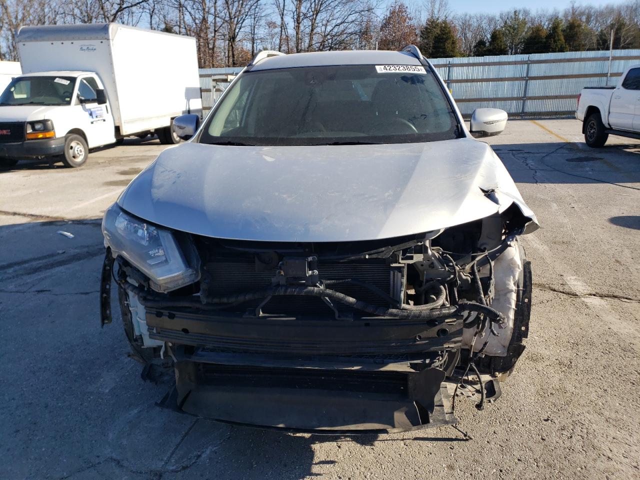 2019 Nissan Rogue VIN 5N1AT2MT0KC752712 Copart auction photo, front end / side damage thumbnail 5