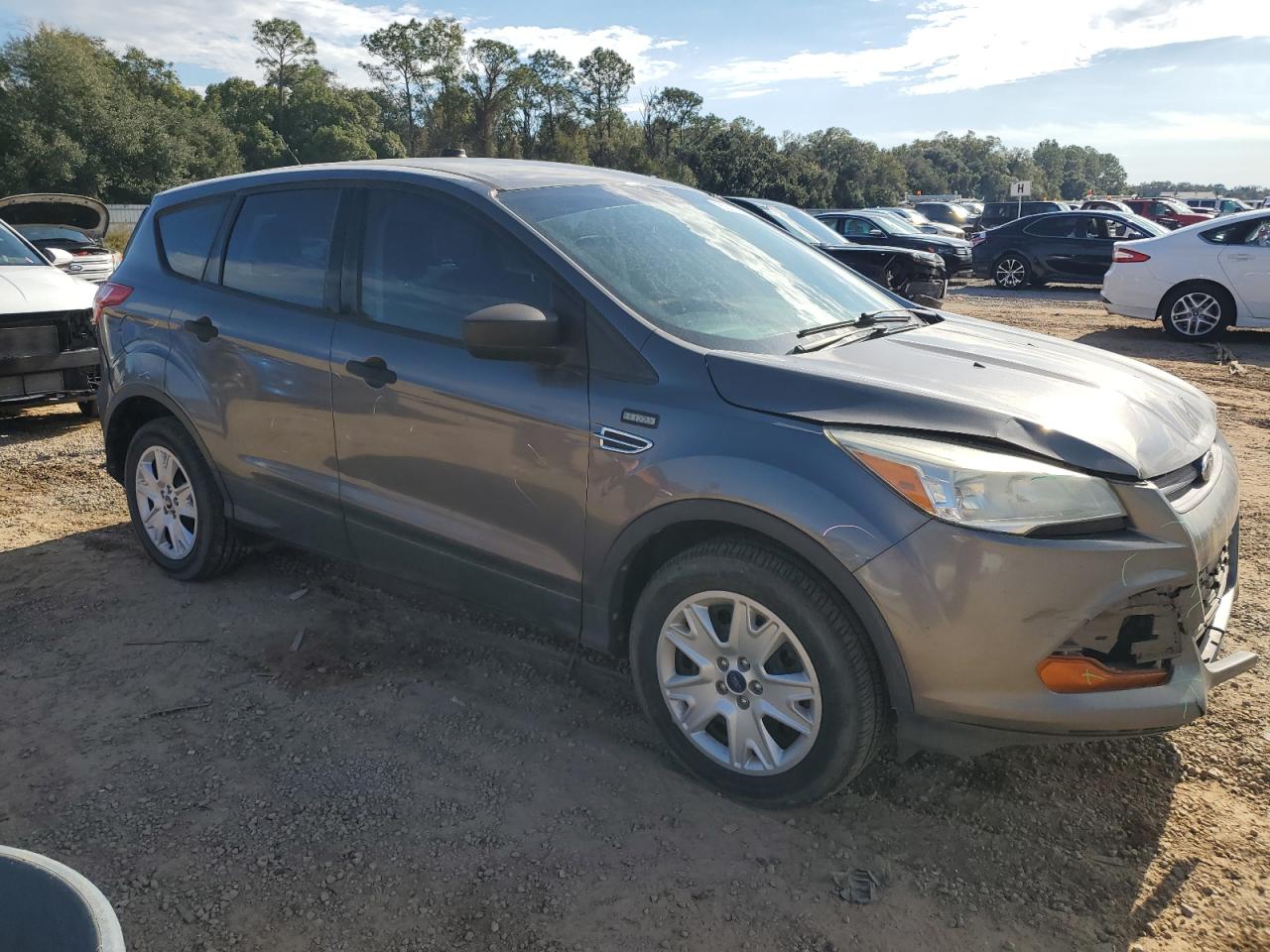 2013 Ford Escape VIN 1FMCU0F77DUD95231 Copart auction photo, all over damage thumbnail 4