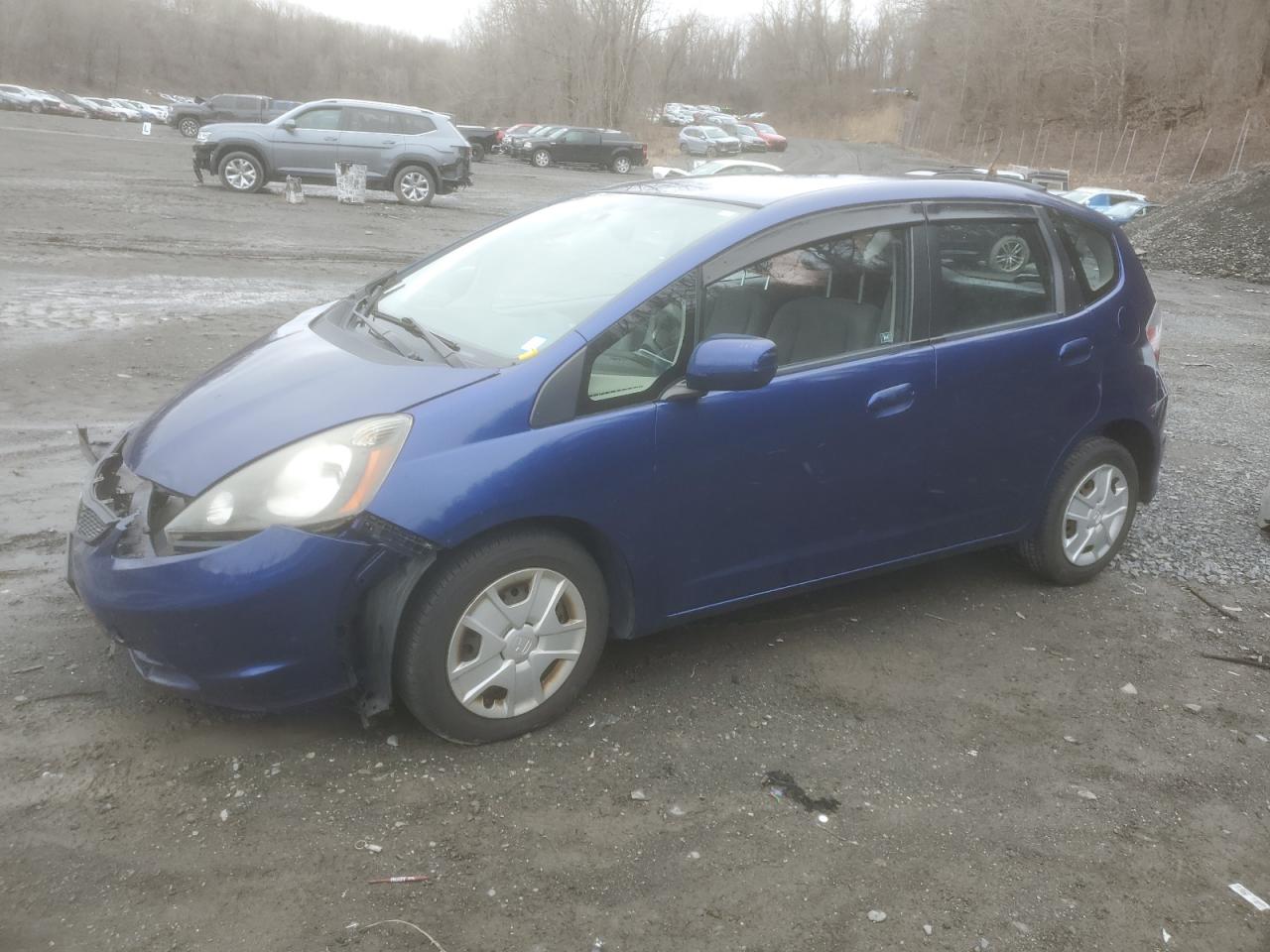 2013 Honda Fit VIN JHMGE8G33DC073686 - Copart auction photo