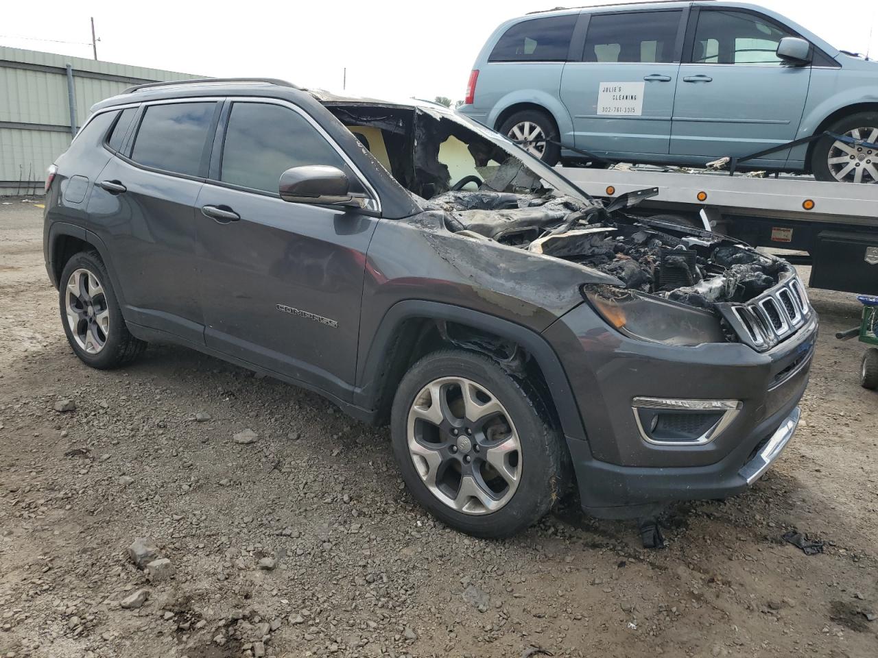 2018 Jeep Compass VIN 3C4NJDCB2JT222972 Copart auction photo, burn - interior / burn - engine damage thumbnail 4