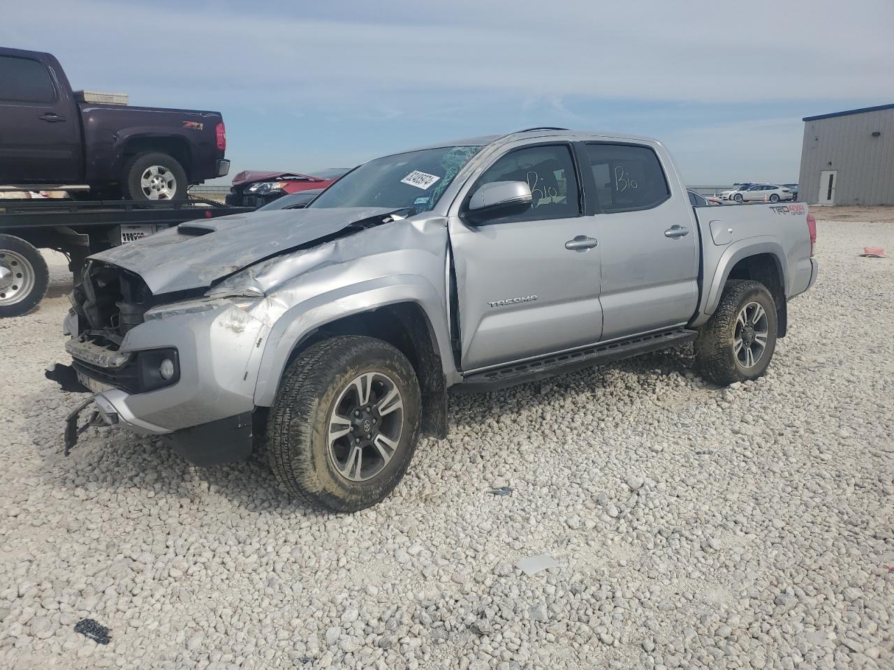 2016 Toyota Tacoma VIN 5TFCZ5AN5GX043972