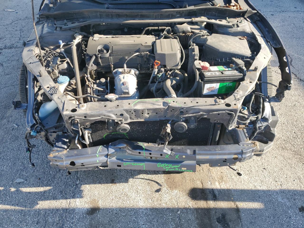 2017 Honda Accord VIN 1HGCR2F10HA069096 Copart auction photo, front end / minor dent/scratches damage thumbnail 11