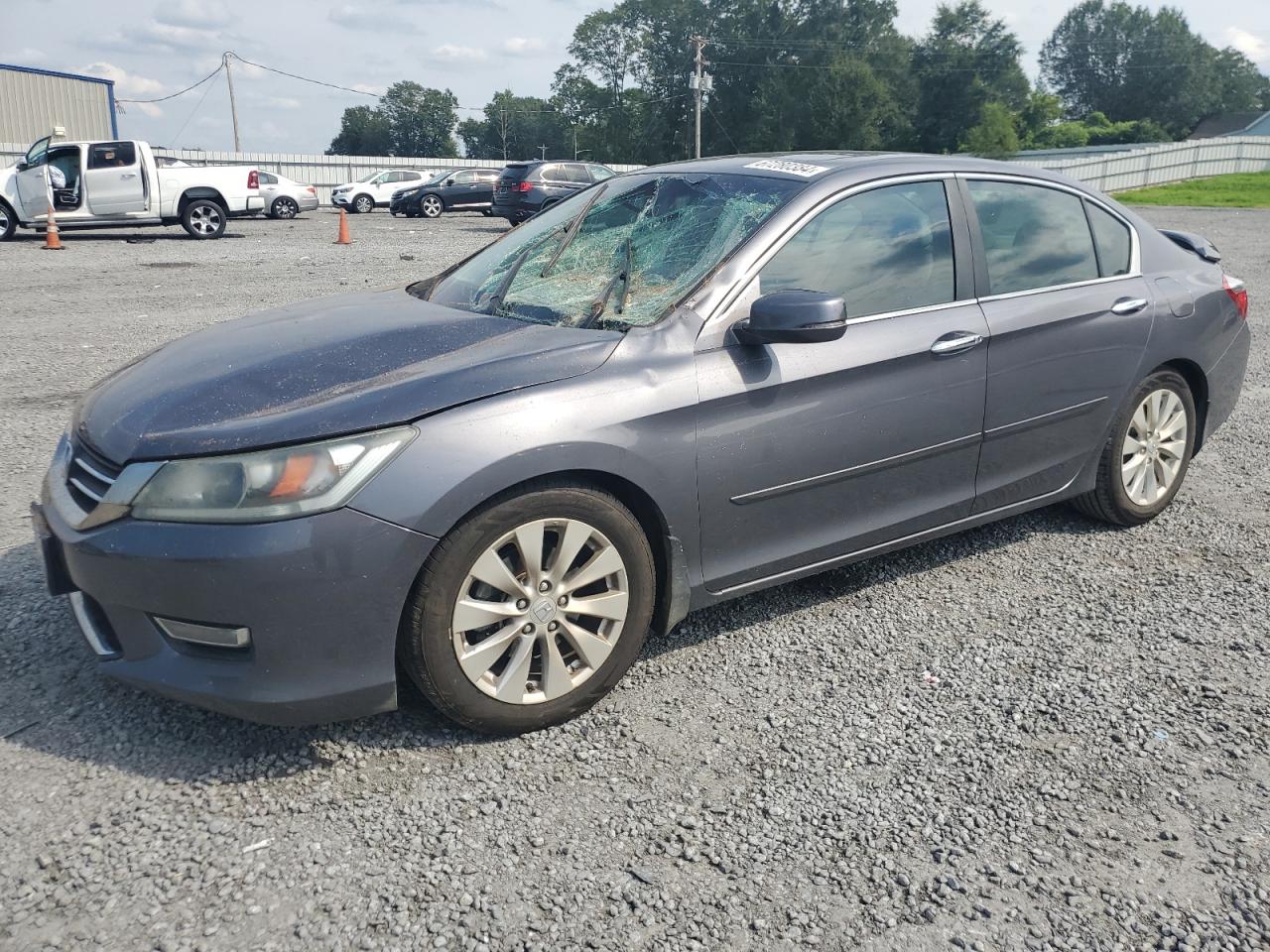 2013 Honda Accord VIN 1HGCR2F82DA058219