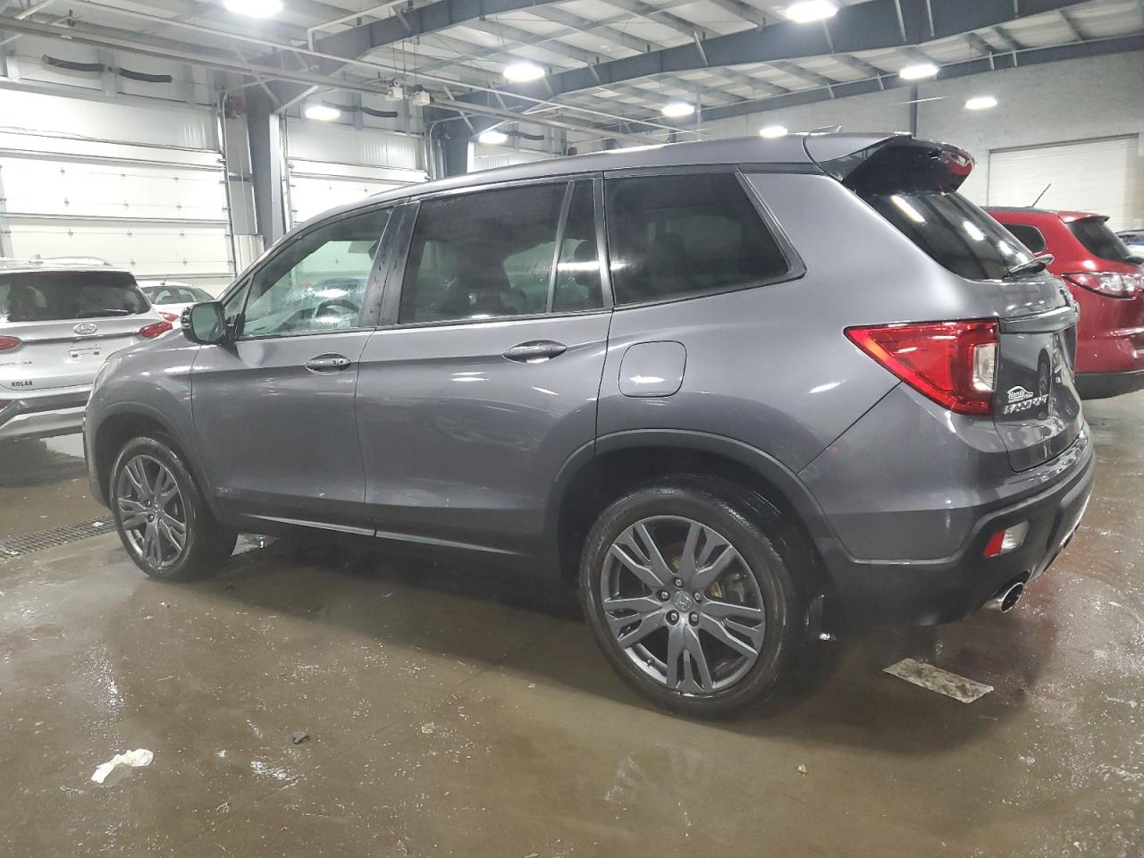 2021 Honda Passport VIN 5FNYF8H50MB031319 Copart auction photo, front end / rear end damage thumbnail 2