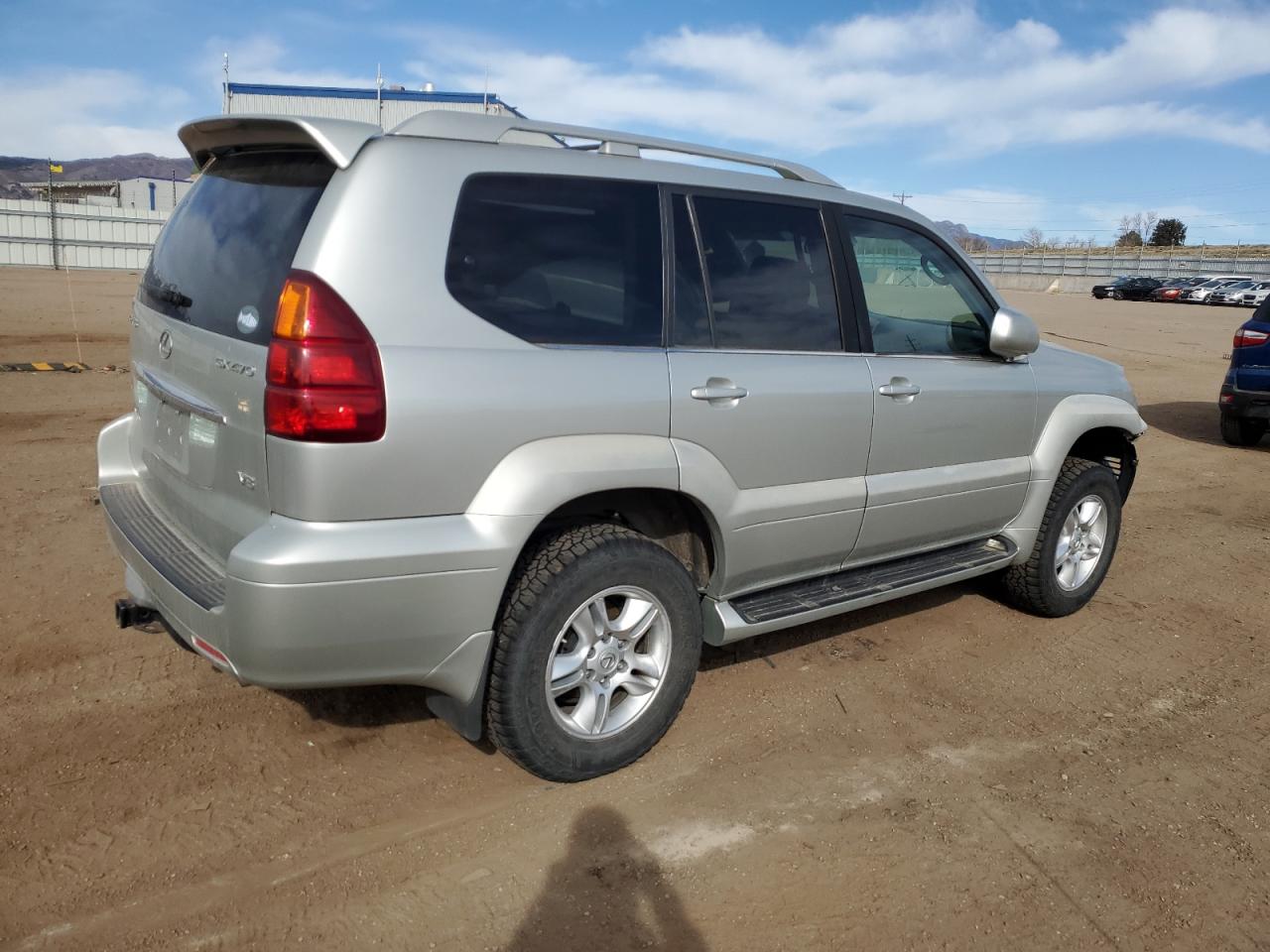 2005 Lexus GX VIN JTJBT20X350091262 Copart auction photo, all over damage thumbnail 3