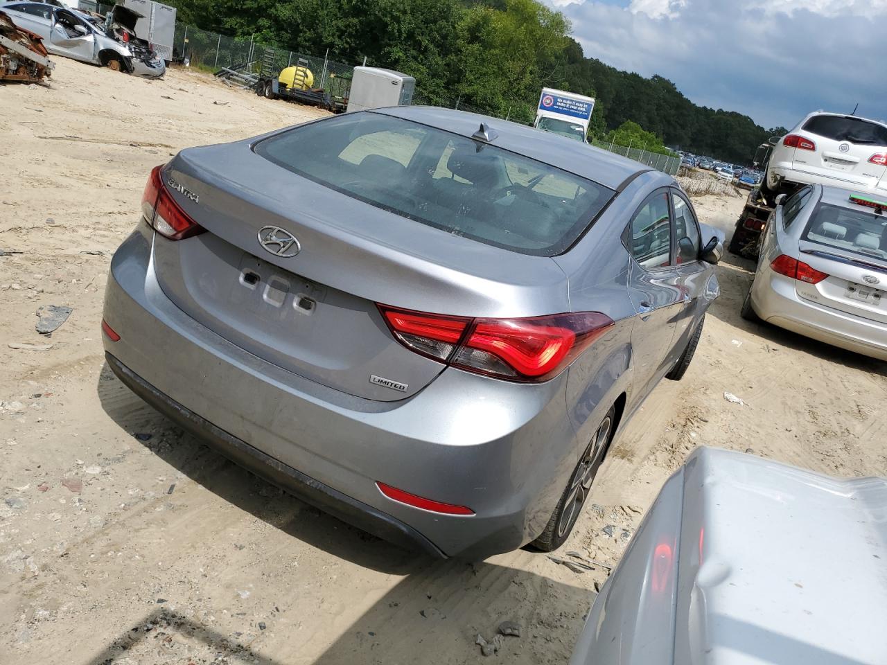 2015 Hyundai Elantra VIN 5NPDH4AE2FH607590 Copart auction photo, front end / minor dent/scratches damage thumbnail 3
