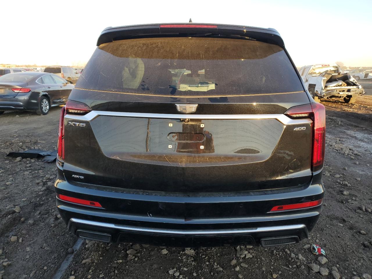 2022 Cadillac XT6 VIN 1GYKPDRS2NZ151757 Copart auction photo, side / rear end damage thumbnail 6