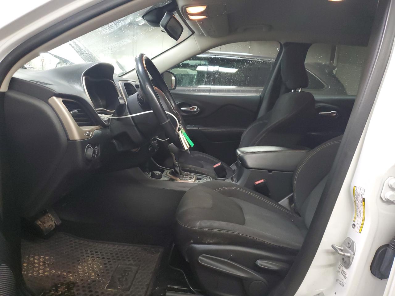2016 Jeep Grand Cherokee VIN 1C4PJMCB8GW109023 Copart auction photo, front end / minor dent/scratches damage thumbnail 7