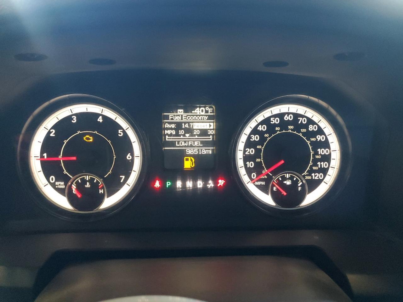 2017 RAM 1500 VIN 1C6RR7FT3HS594534 Copart auction photo, front end damage thumbnail 9