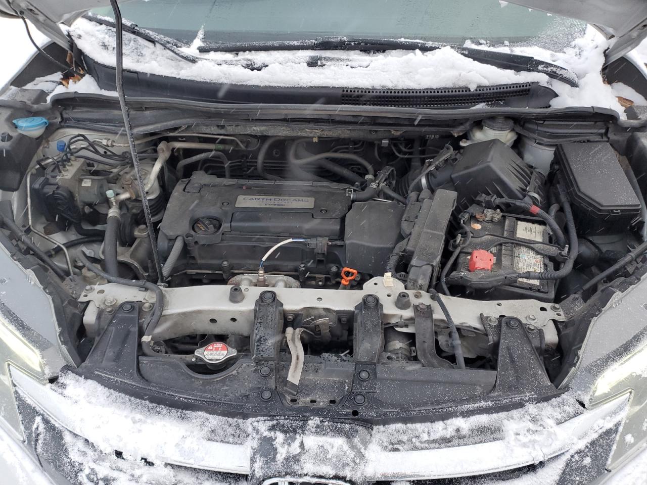 2015 Honda CR-V VIN 2HKRM4H49FH100040 Copart auction photo, normal wear / minor dent/scratches damage thumbnail 12