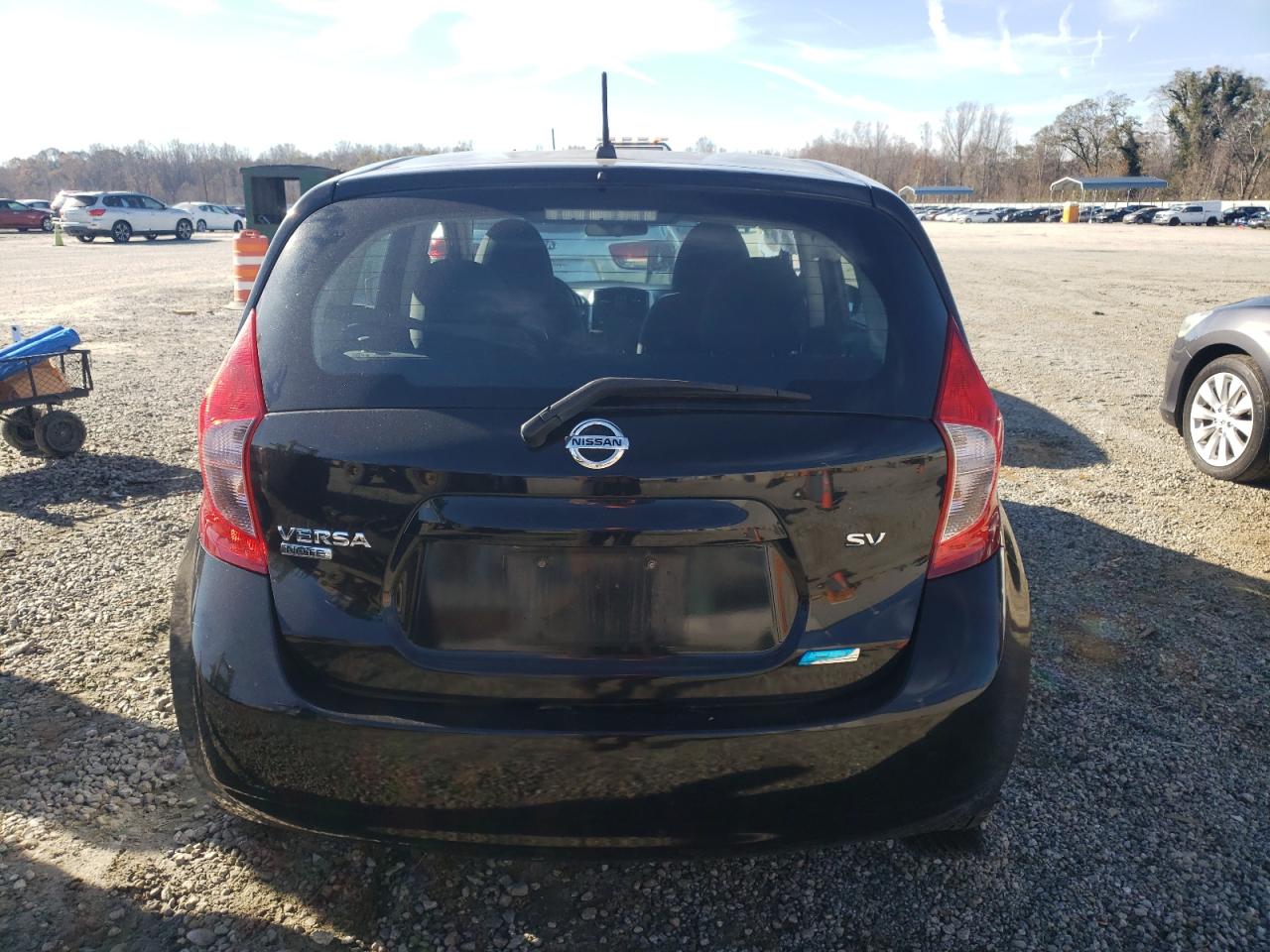 2015 Nissan Versa VIN 3N1CE2CP1FL433215 Copart auction photo, side / front end damage thumbnail 6
