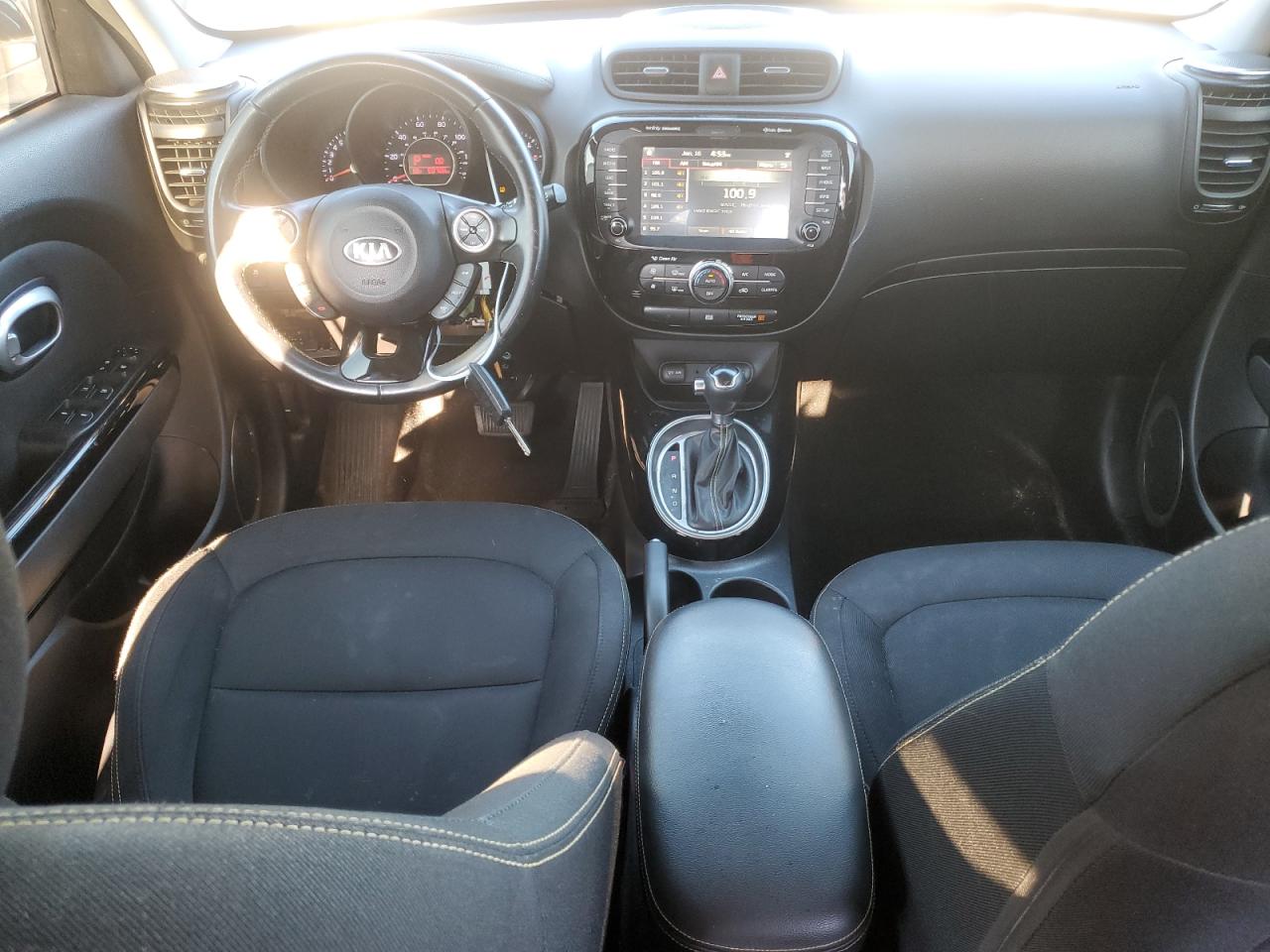 2016 KIA Soul VIN KNDJP3A50G7360088 Copart auction photo, vandalism / minor dent/scratches damage thumbnail 8