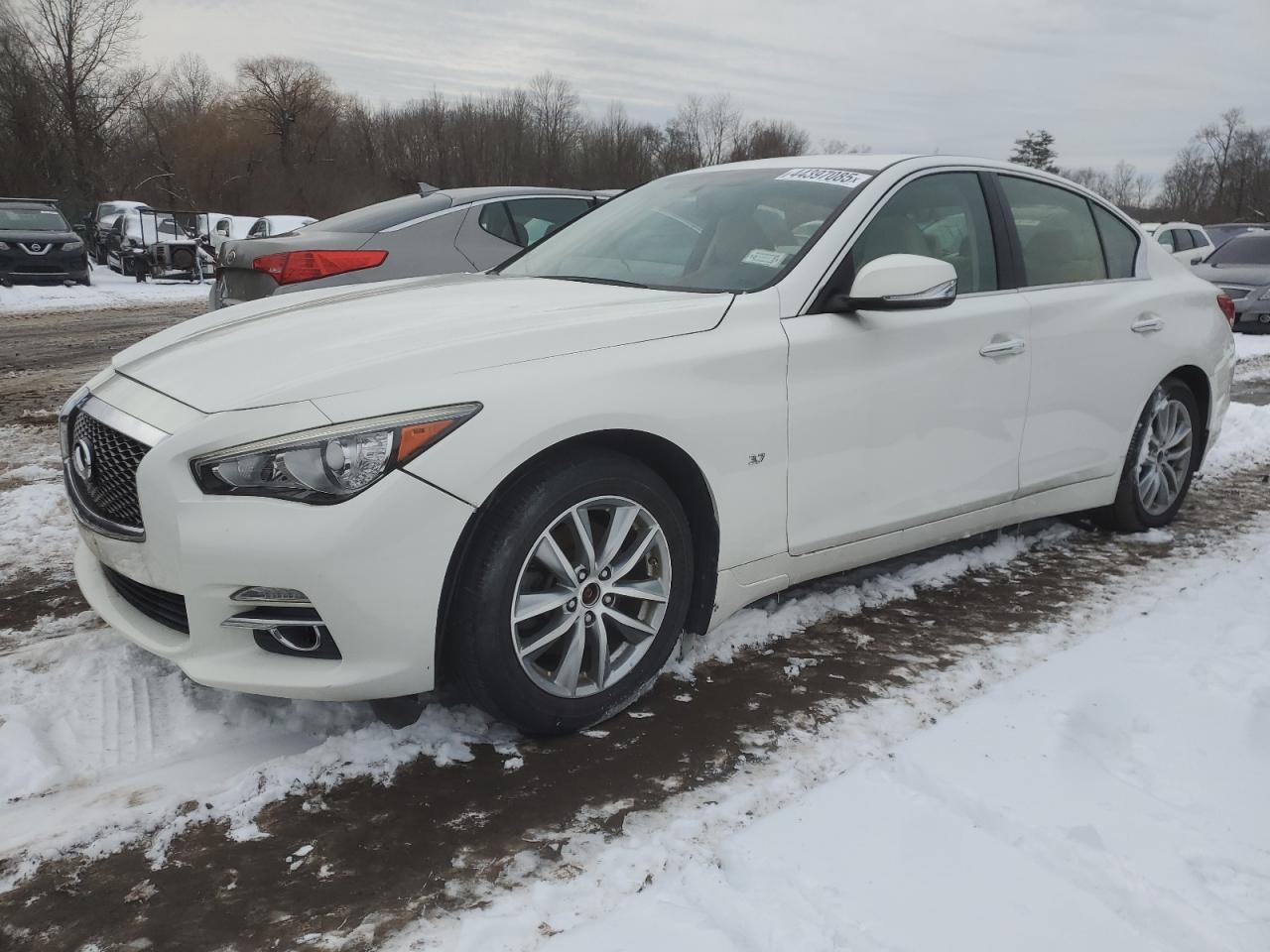 2015 Infiniti Q50 VIN JN1BV7AR8FM415720