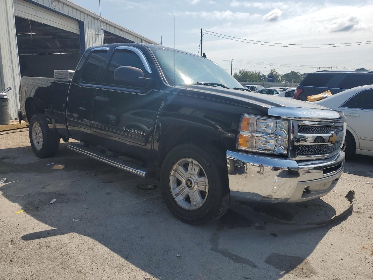 2013 Chevrolet Silverado VIN 1GCRCSE07DZ342338 Copart auction photo, side damage thumbnail 4