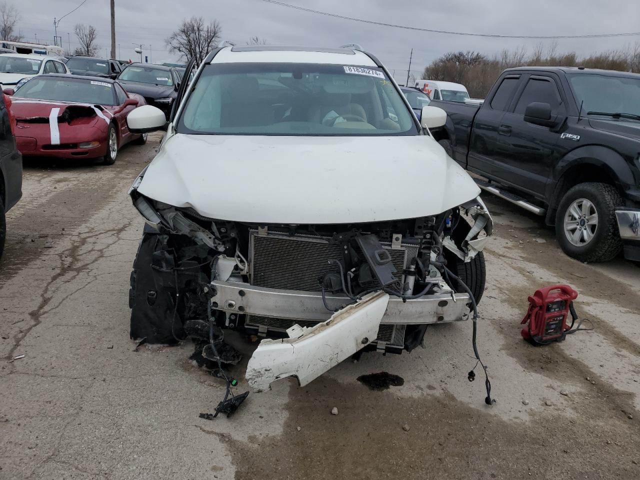 2014 Nissan Pathfinder VIN 5N1AR2MM6EC695878 Copart auction photo, all over damage thumbnail 5