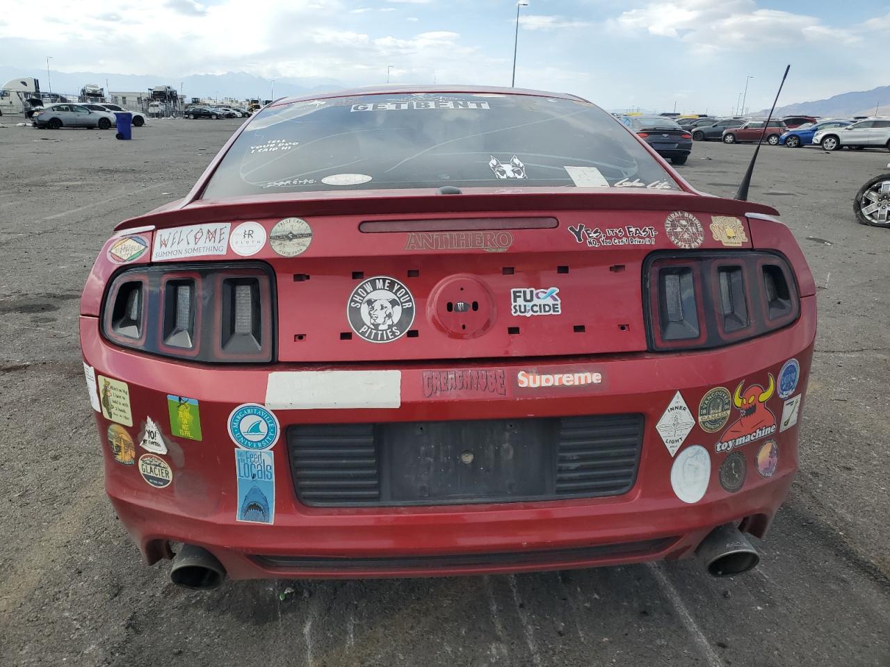 2013 Ford Mustang VIN 1ZVBP8AM1D5220905 Copart auction photo, front end damage thumbnail 6