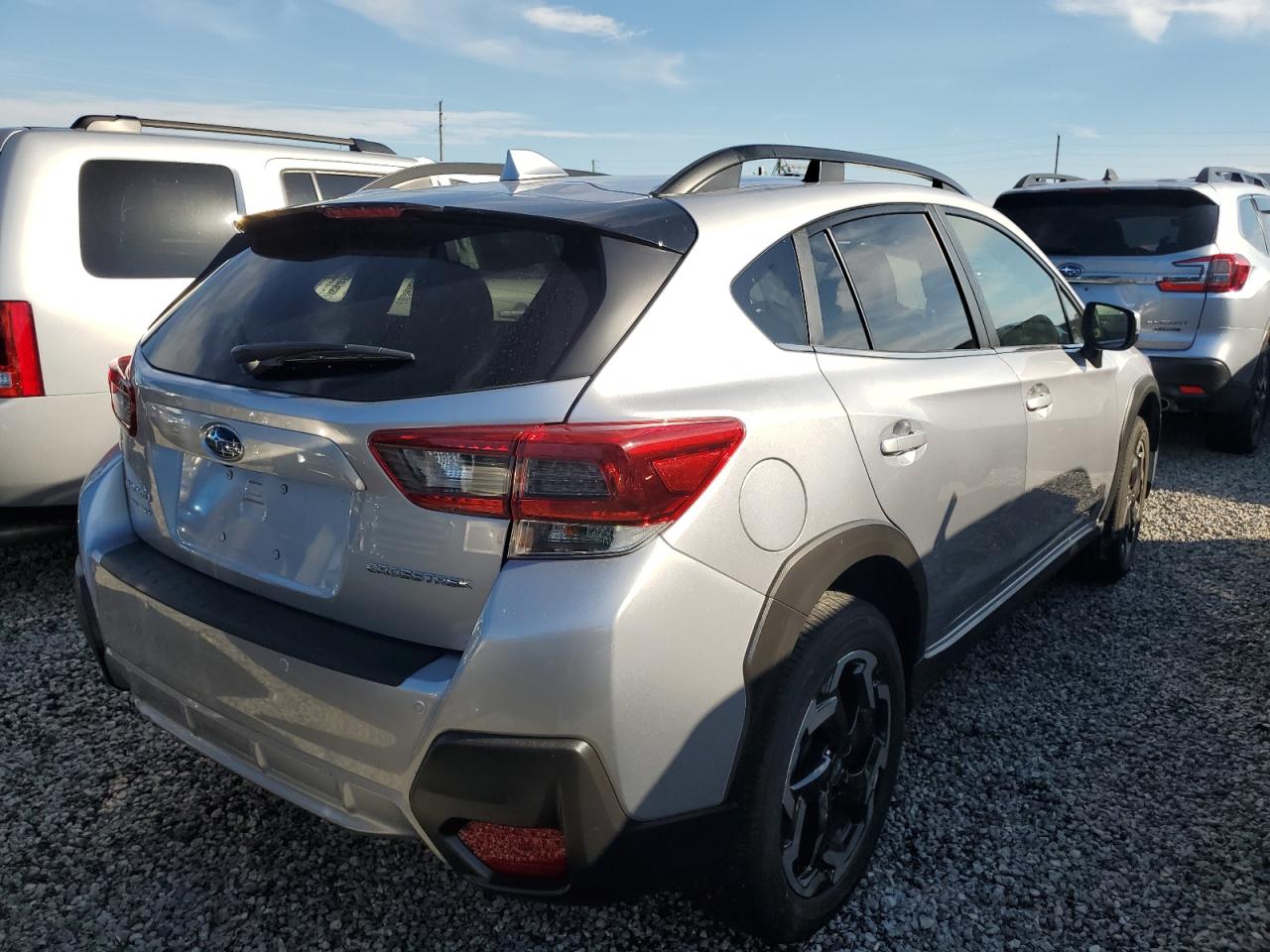 2021 Subaru XV VIN JF2GTHNC1M8679812 Copart auction photo, water/flood damage thumbnail 3