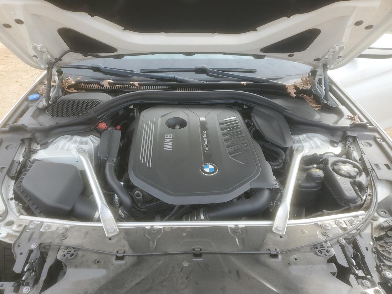 2019 BMW 5er VIN WBAJE7C53KWW11630 Copart auction photo, front end damage thumbnail 11