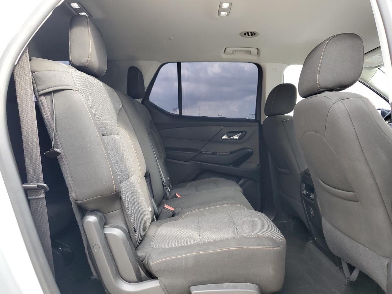 2018 Chevrolet Traverse VIN 1GNERFKWXJJ214643 Copart auction photo, front end / minor dent/scratches damage thumbnail 11