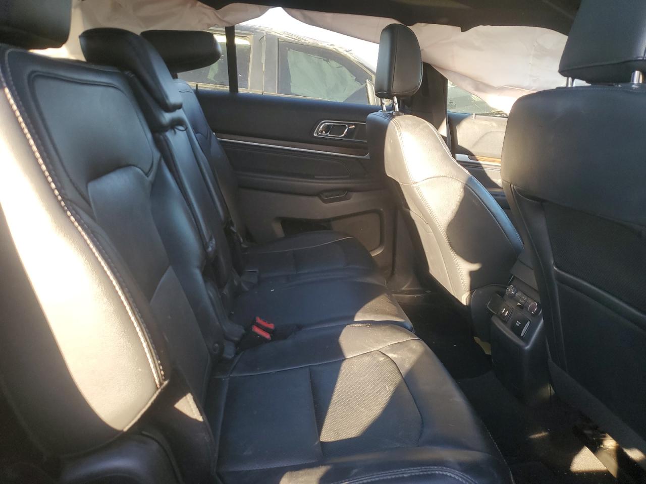 2019 Ford Explorer VIN 1FM5K7F89KGB13277 Copart auction photo, front end / side damage thumbnail 11