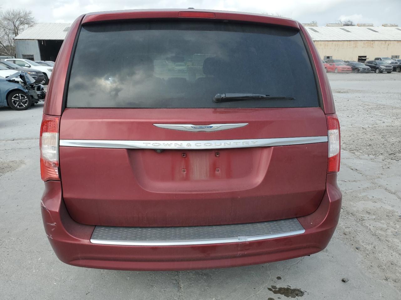 2012 Chrysler Town & Country VIN 2C4RC1BG3CR401471 Copart auction photo, side / minor dent/scratches damage thumbnail 6