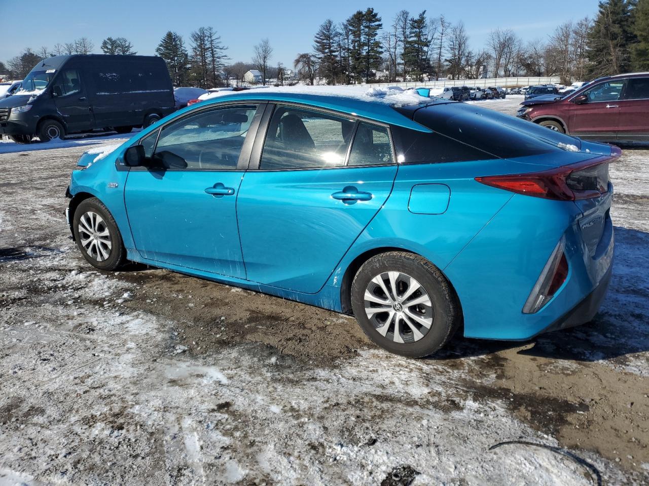 2022 Toyota Prius VIN JTDKAMFP1N3197414 Copart auction photo, front end damage thumbnail 2