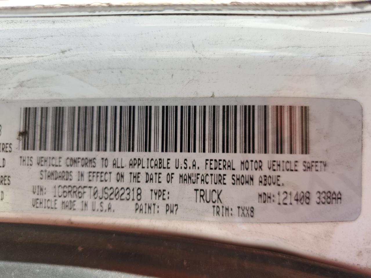 2018 RAM 1500 VIN 1C6RR6FT0JS202318 Copart auction photo, side / rear end damage thumbnail 12