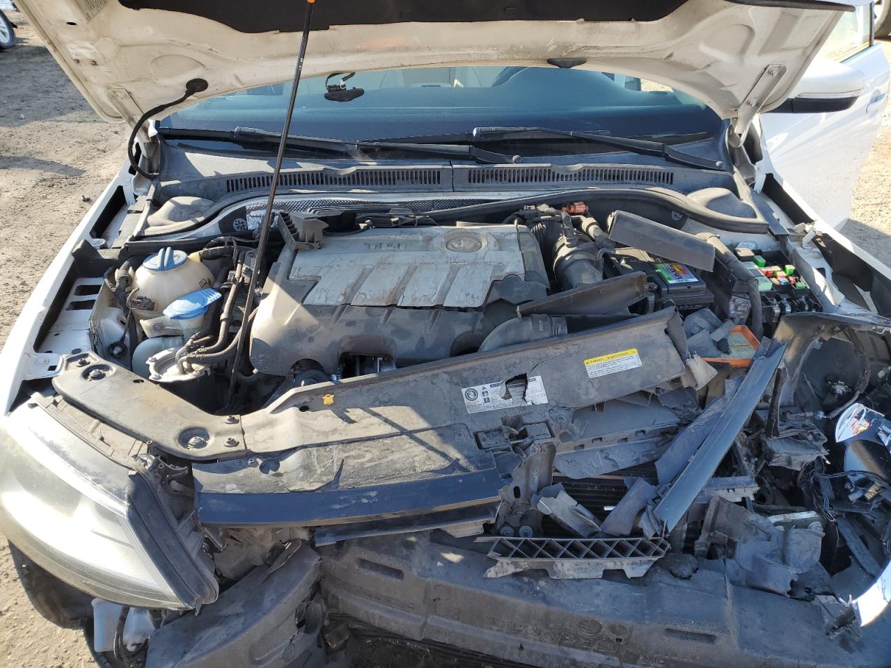 2014 Volkswagen Jetta VIN 3VWLL7AJ3EM371479 Copart auction photo, front end damage thumbnail 11