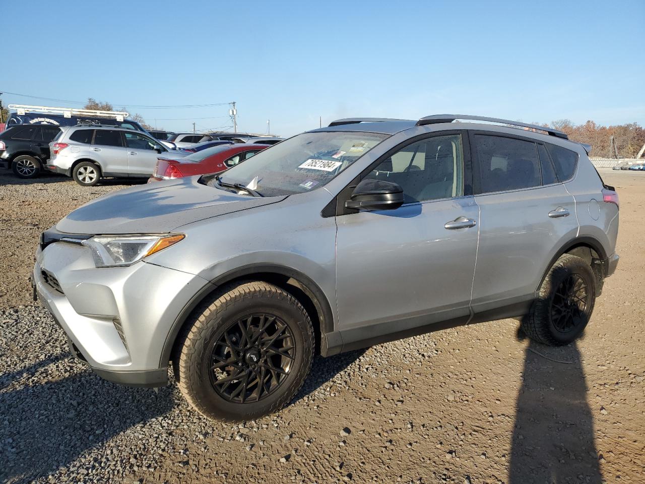 2018 Toyota RAV 4 VIN JTMBFREV9JJ205618