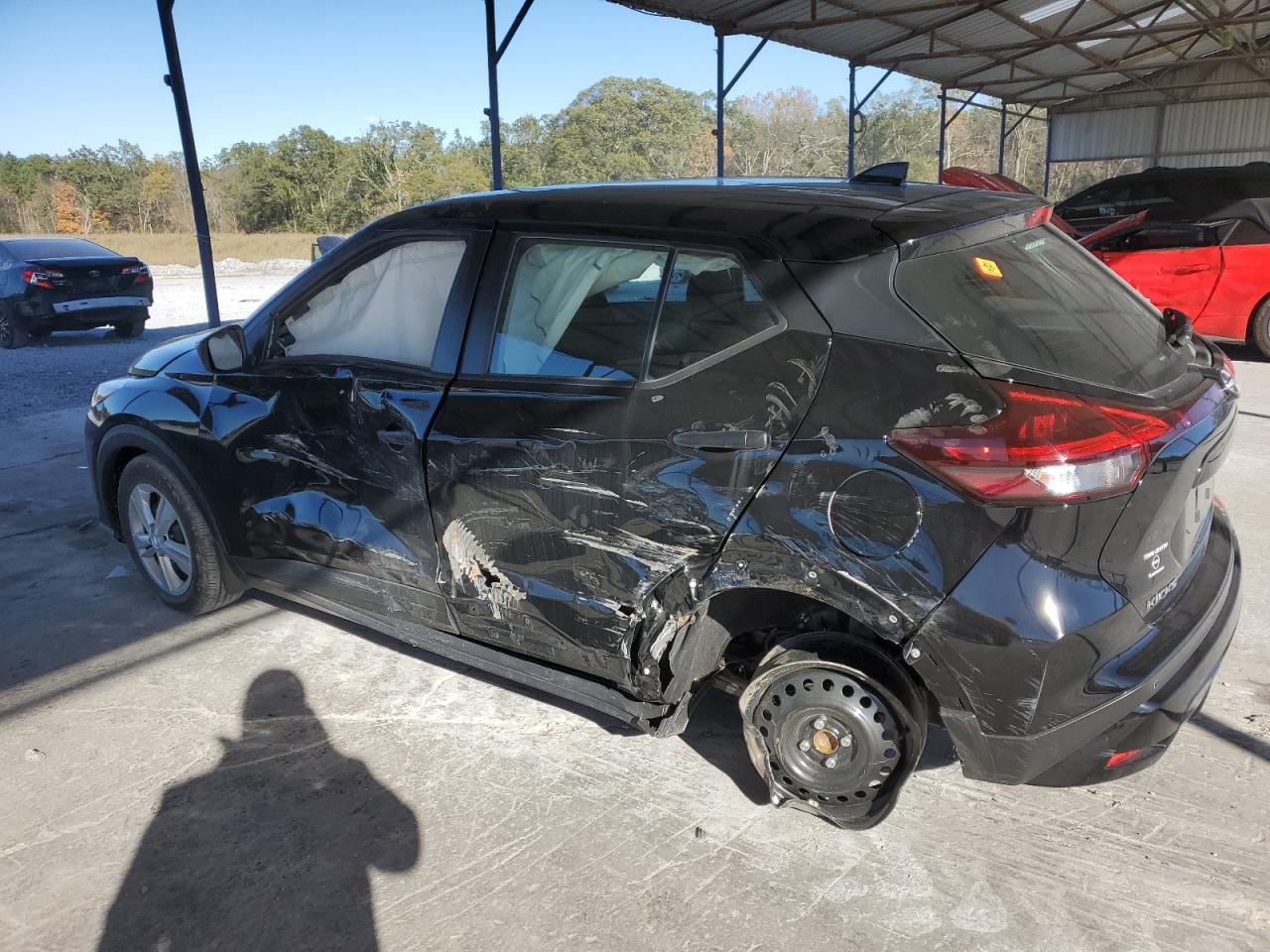 2024 Nissan Kicks VIN 3N1CP5BV7RL584513 Copart auction photo, side / rear end damage thumbnail 2